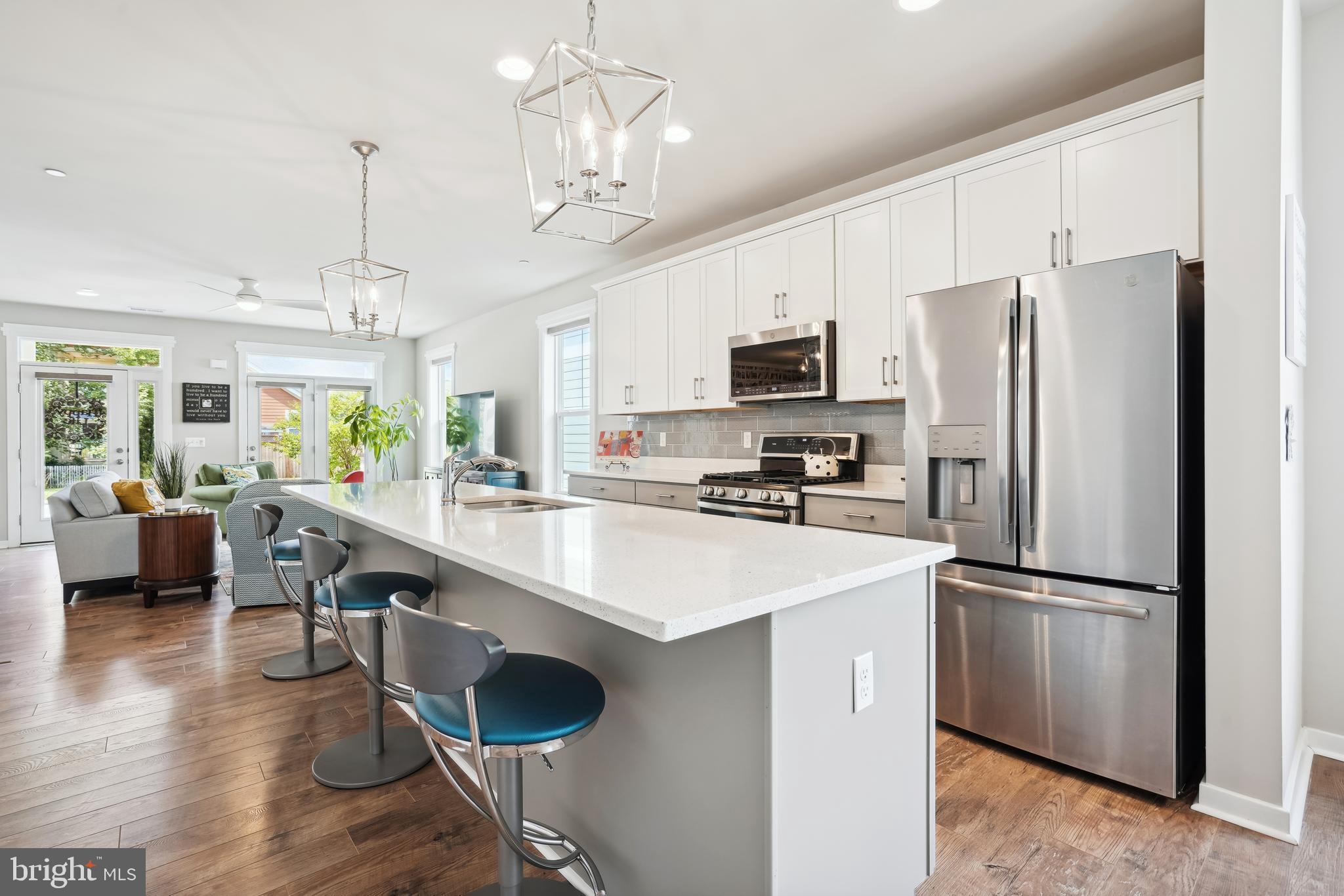 EASTON VILLAGE - Residential