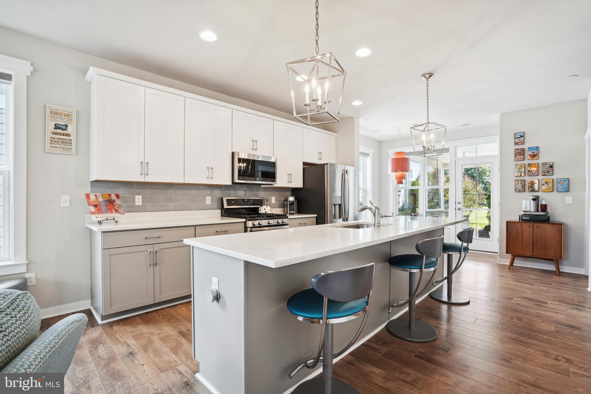 EASTON VILLAGE - Residential