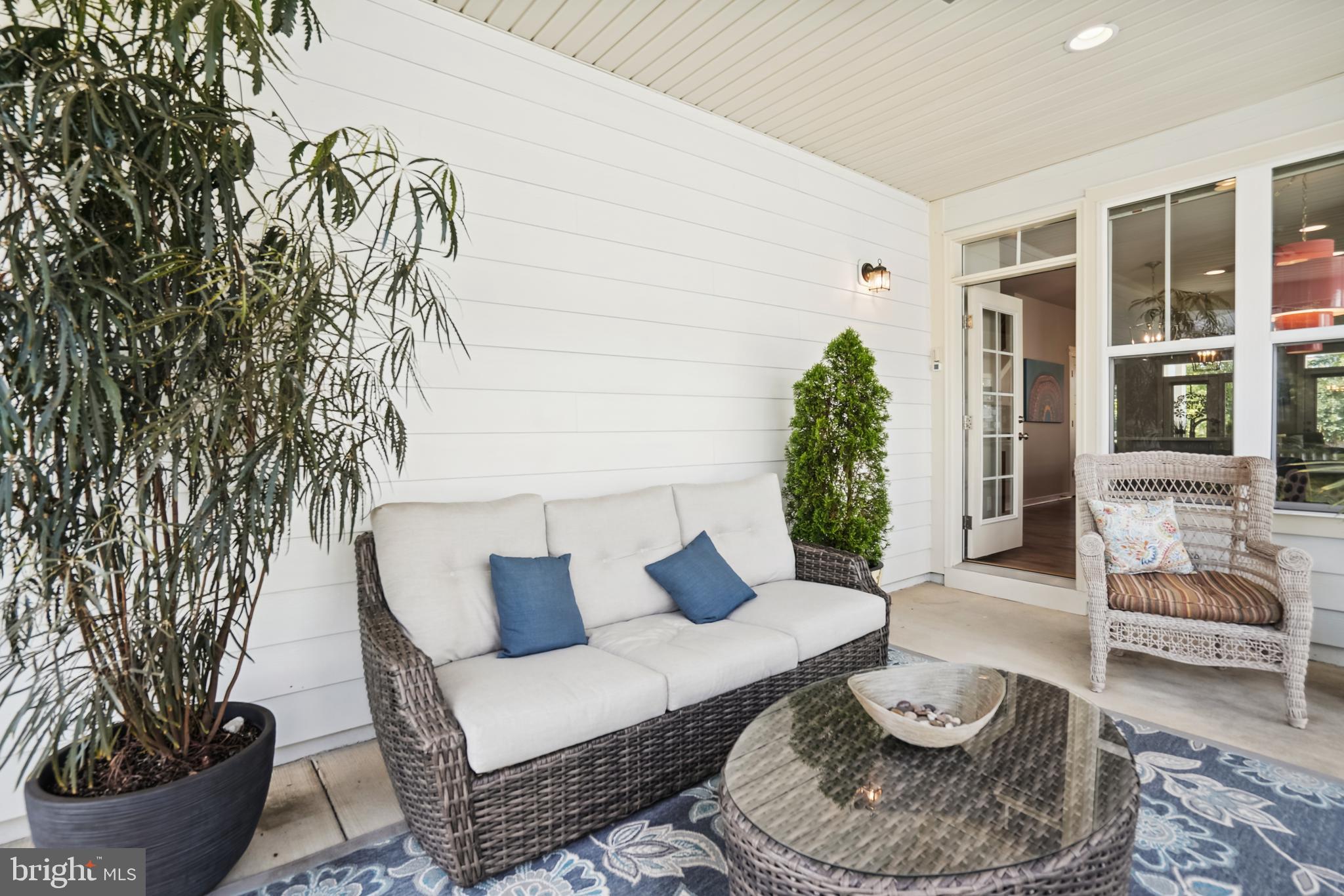 EASTON VILLAGE - Residential