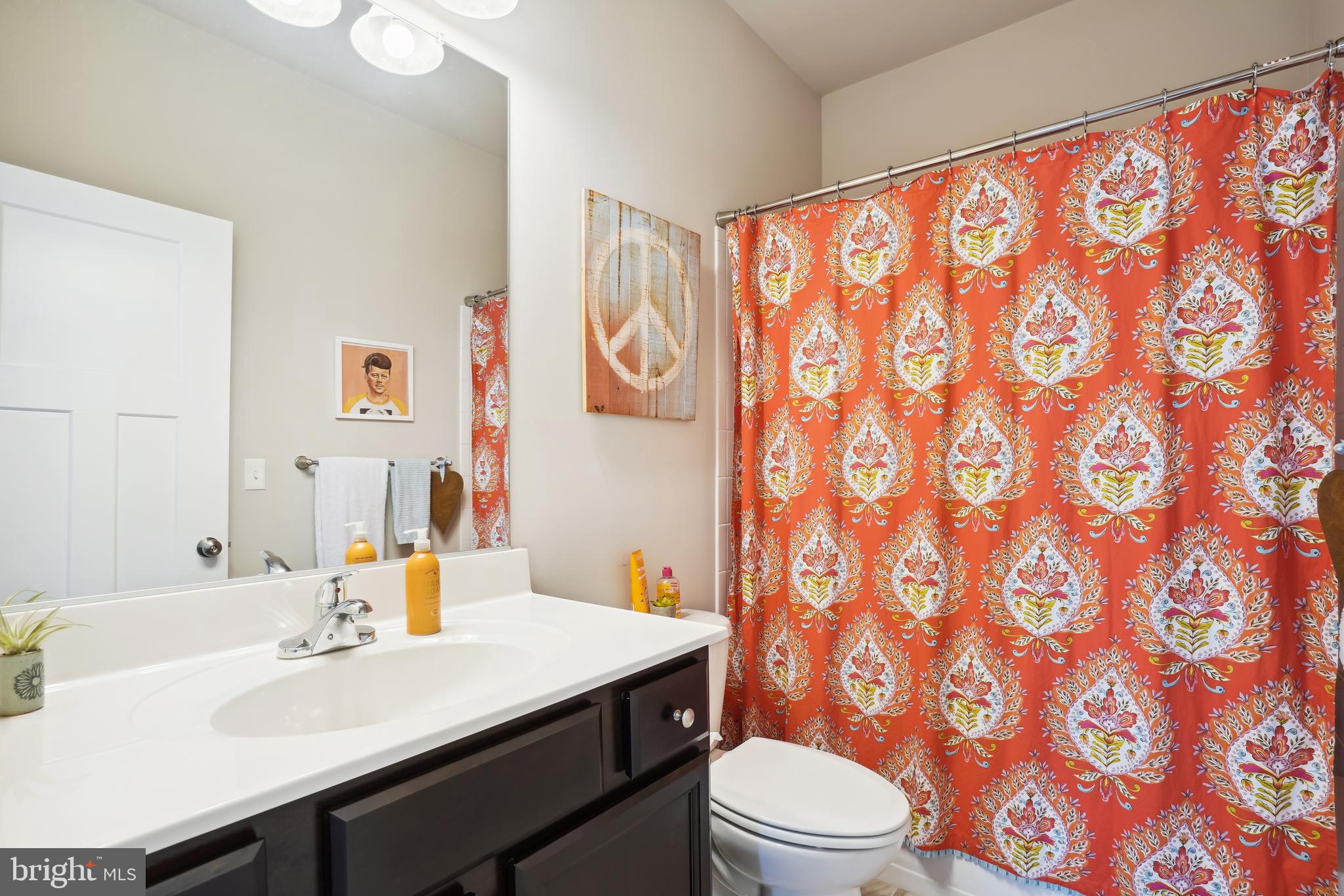 EASTON VILLAGE - Residential