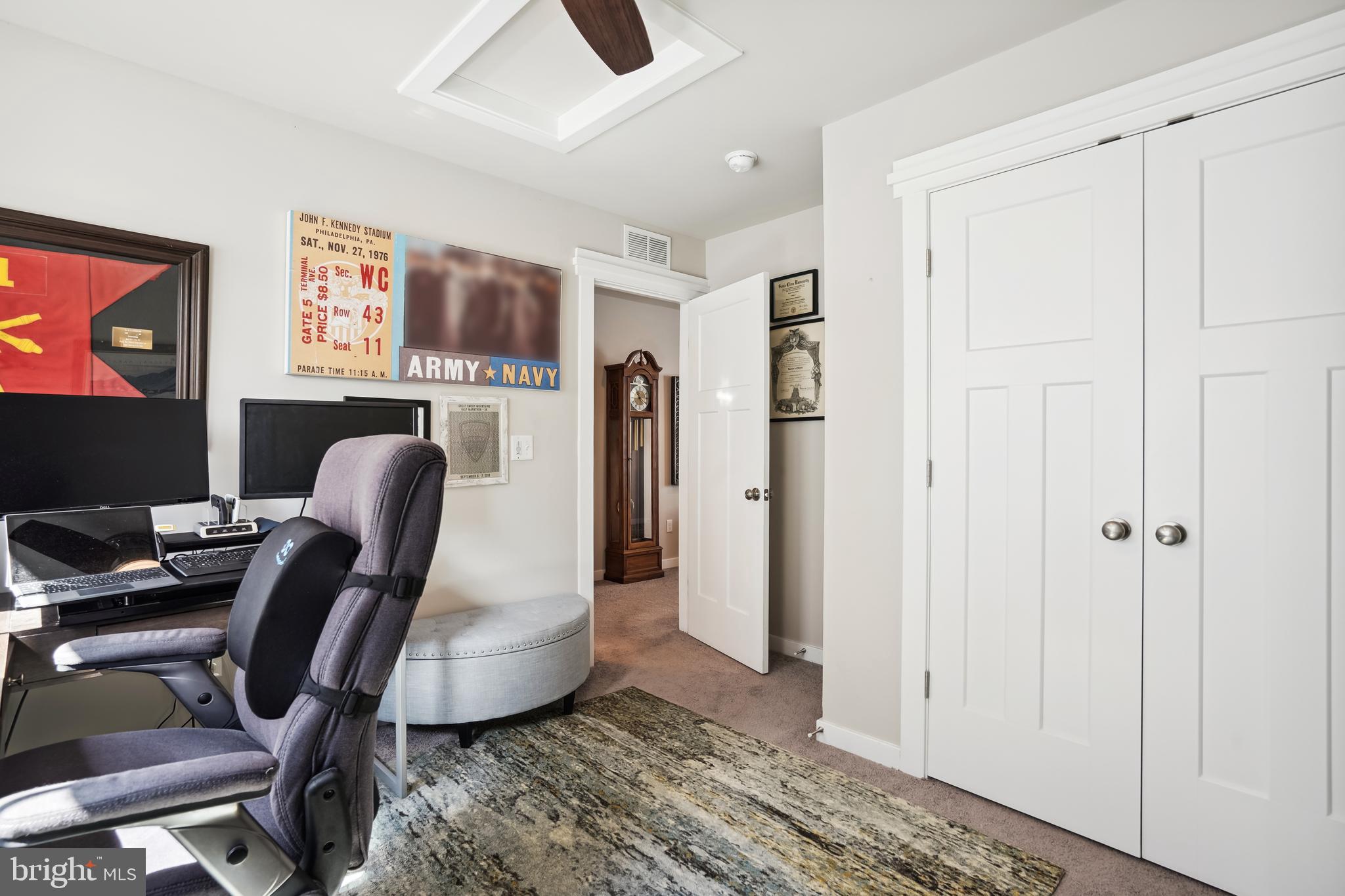 EASTON VILLAGE - Residential