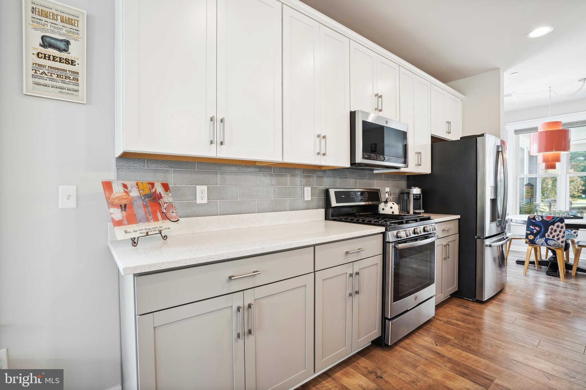 EASTON VILLAGE - Residential