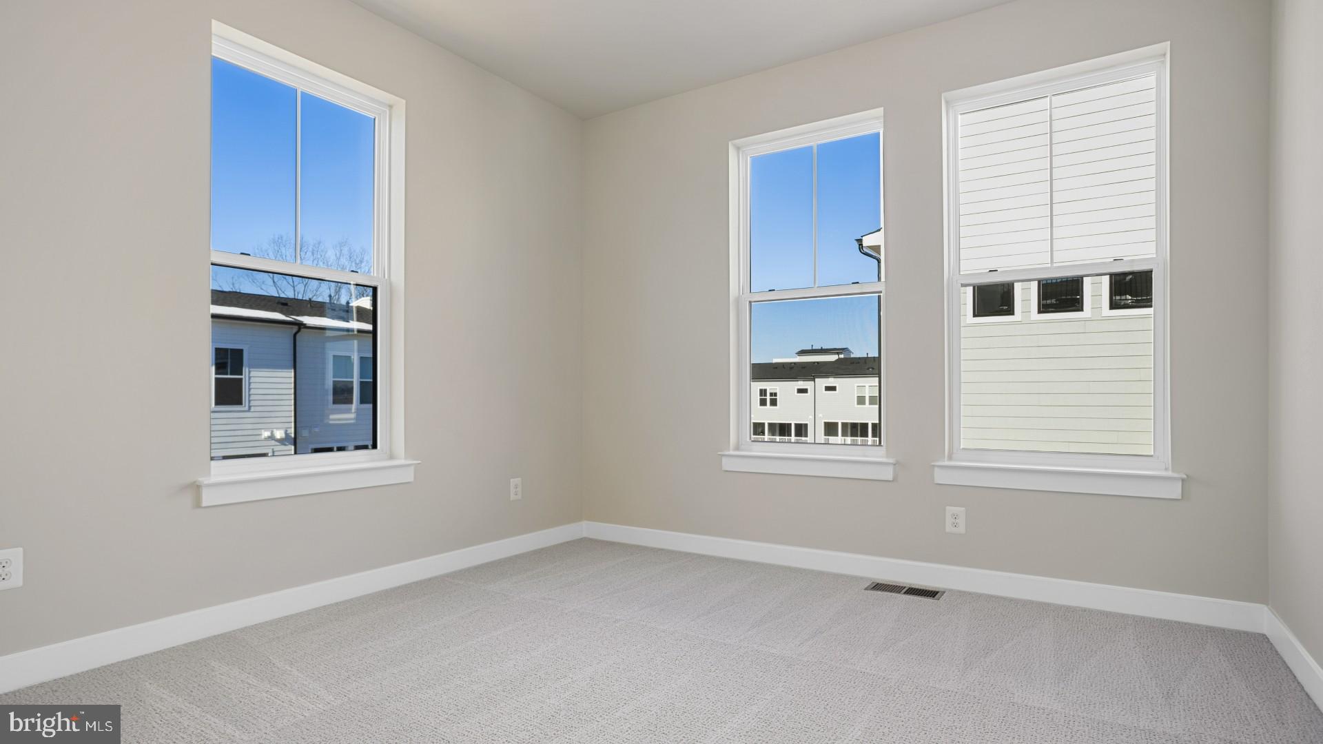 KINCORA - Residential