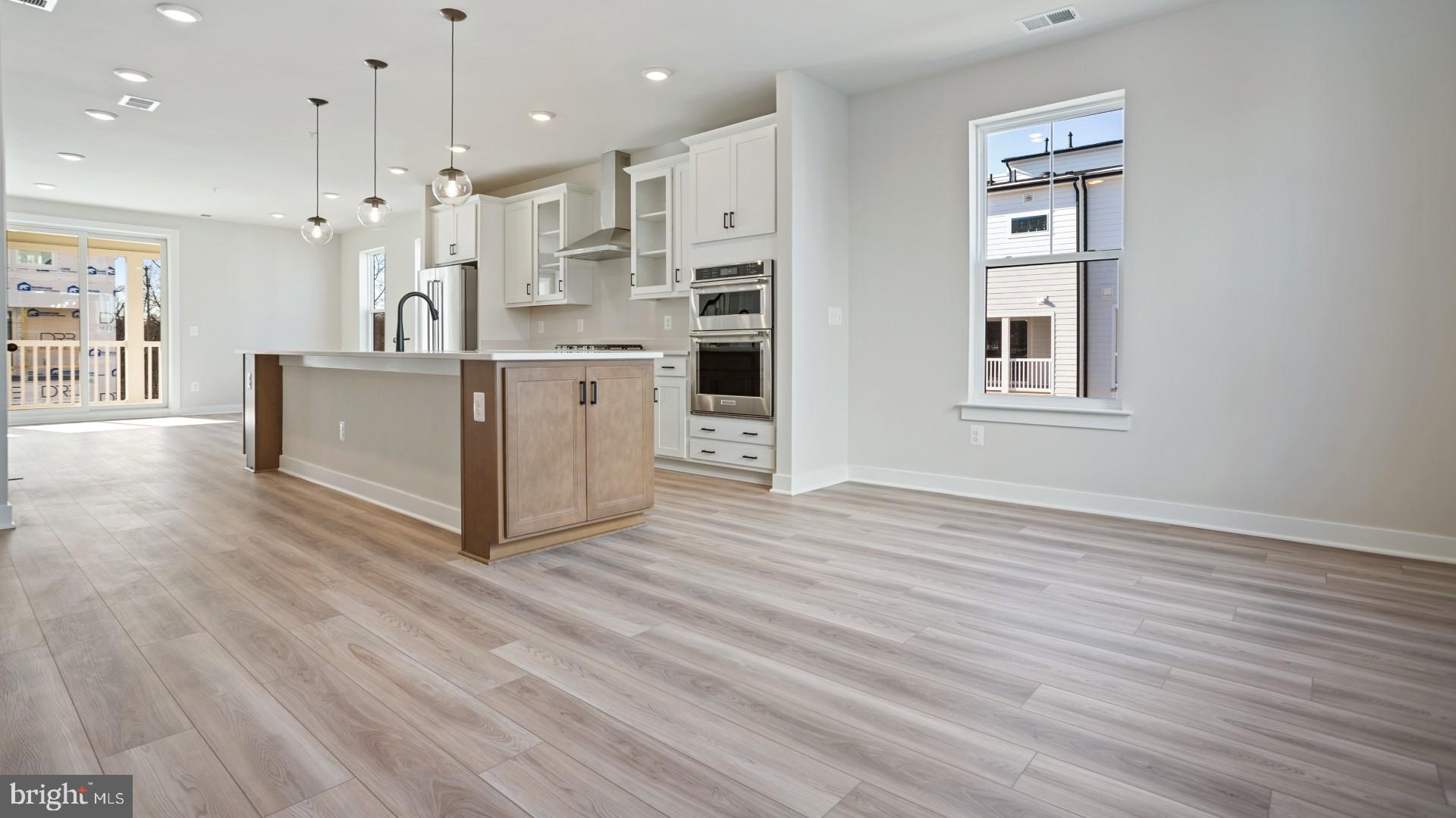 KINCORA - Residential