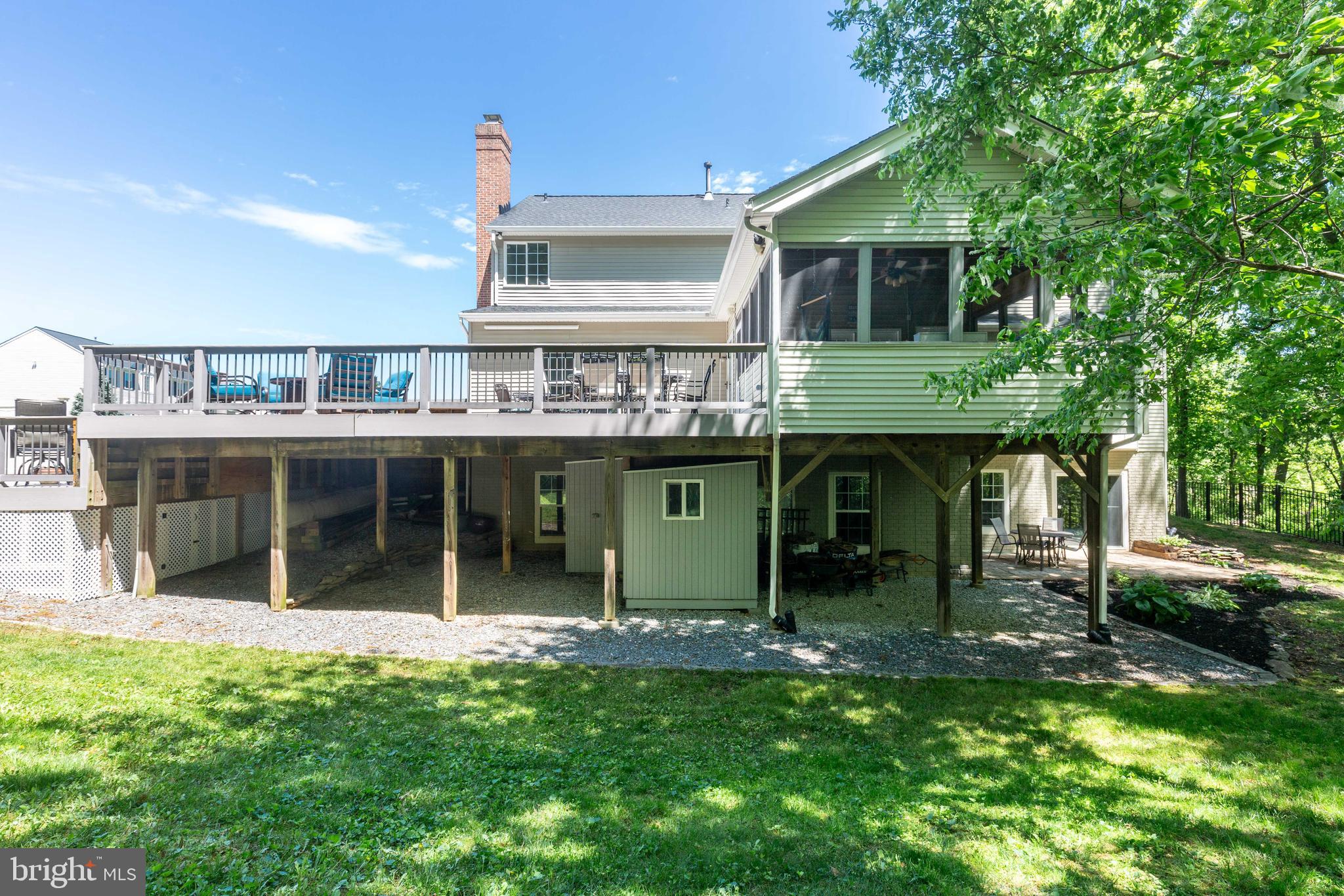 SPRUCE MEADOWS - Residential