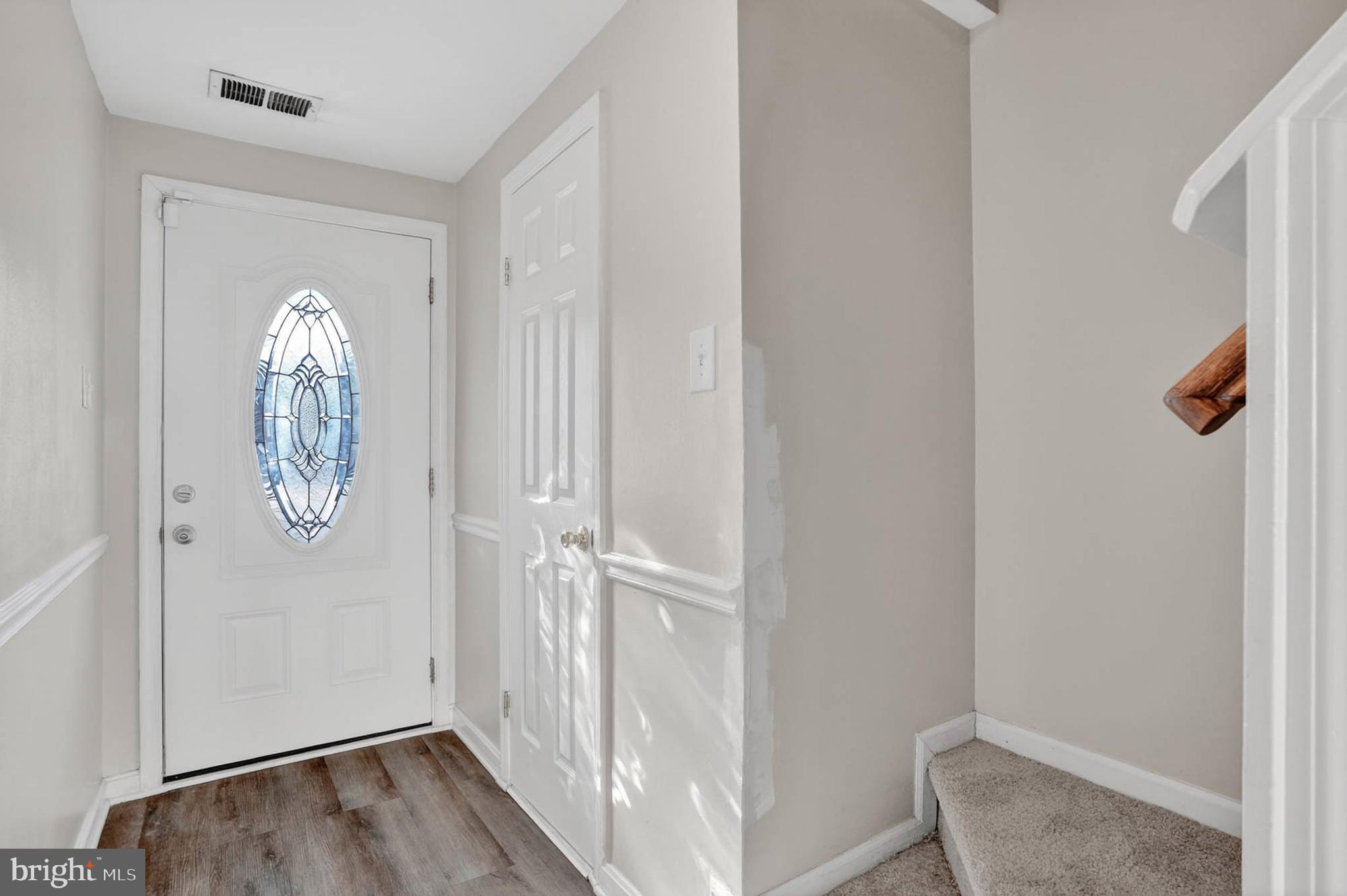 OAK POND - Residential