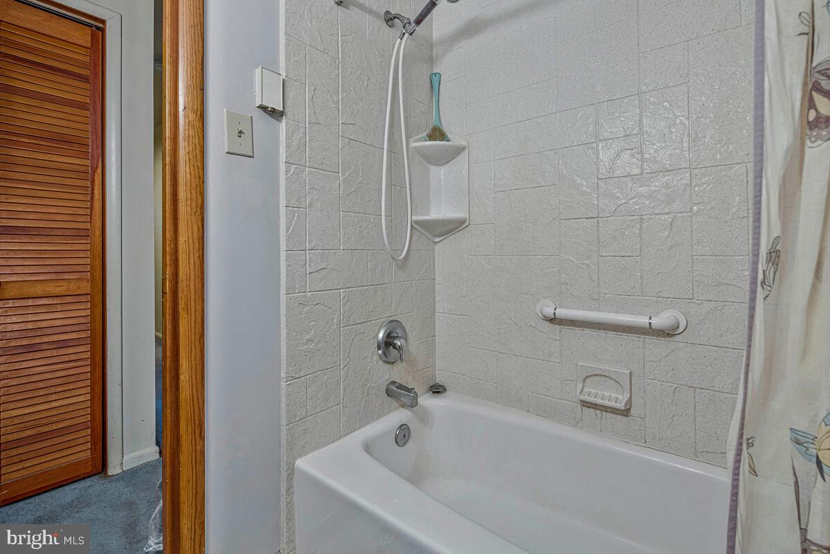 TIMBER RIDGE - Residential