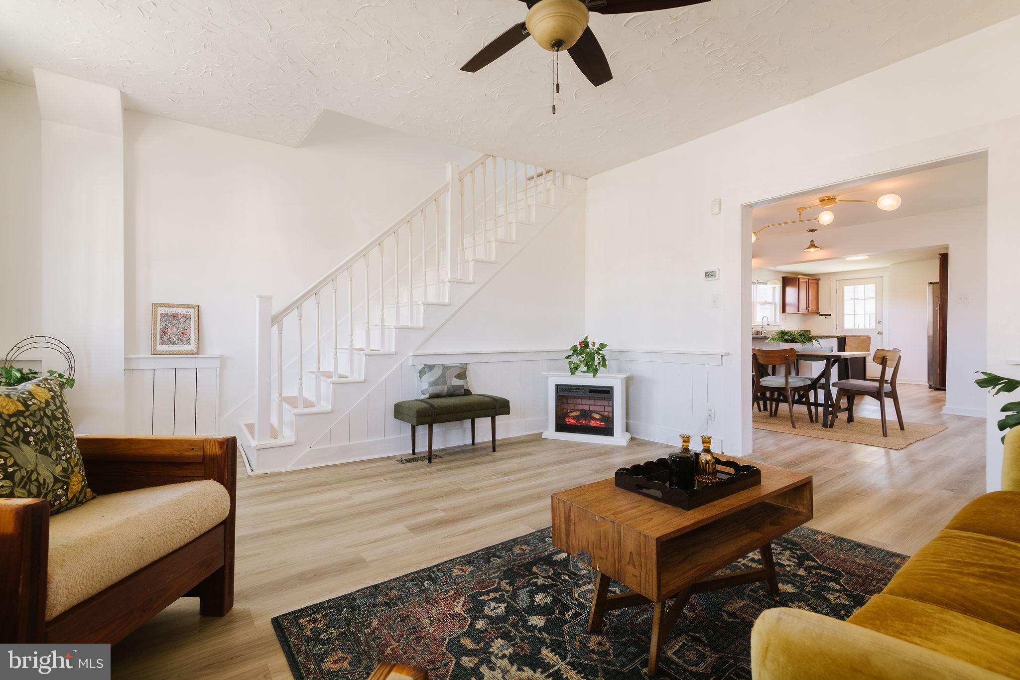 STENNING HILLS - Residential