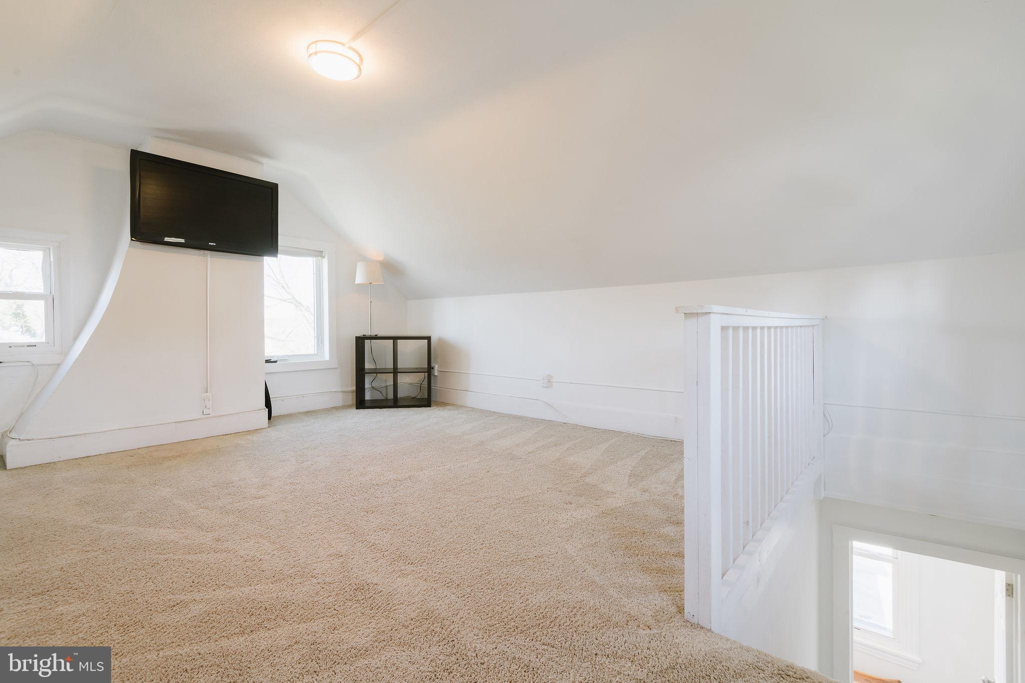 STENNING HILLS - Residential