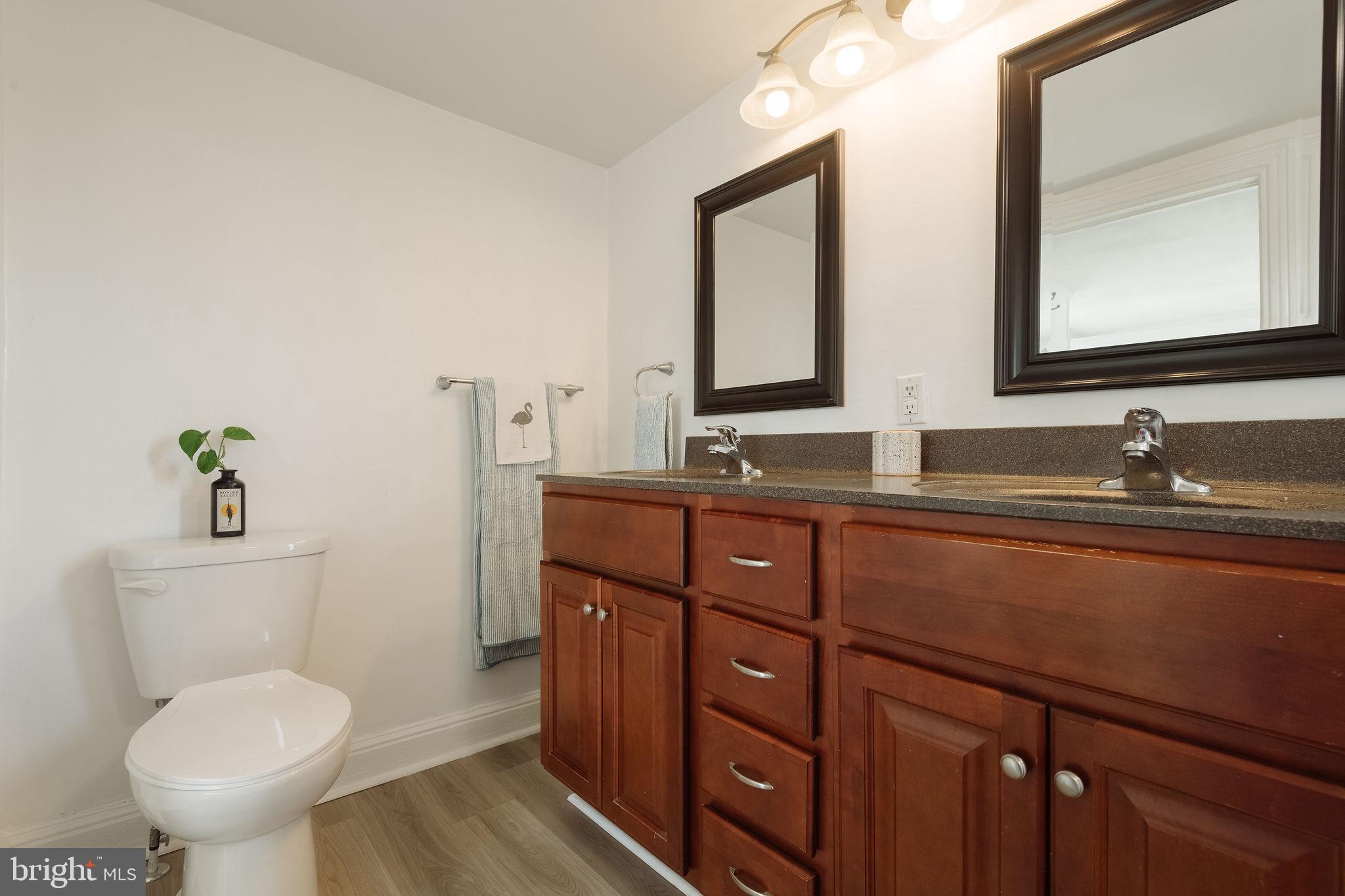 STENNING HILLS - Residential