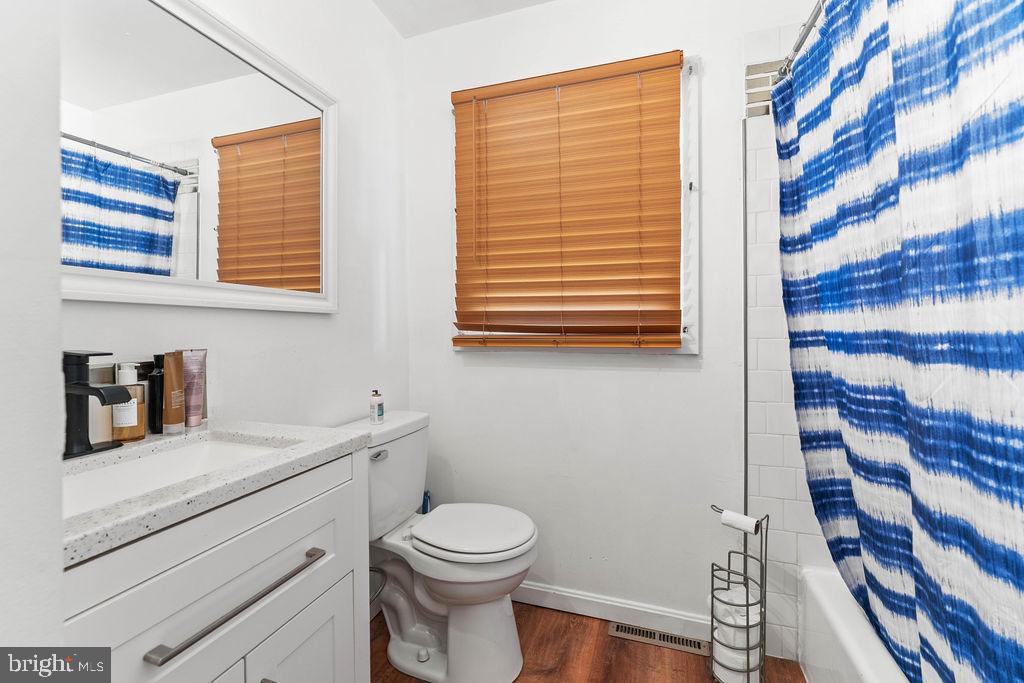 ROSELAND - Residential