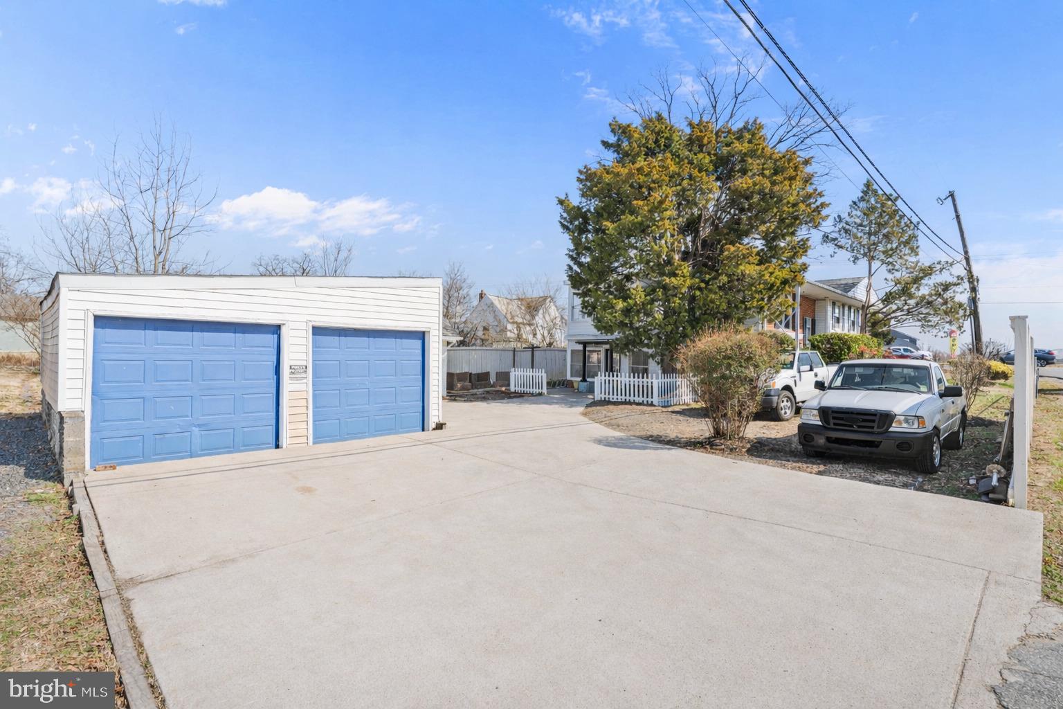 ROSELAND - Residential