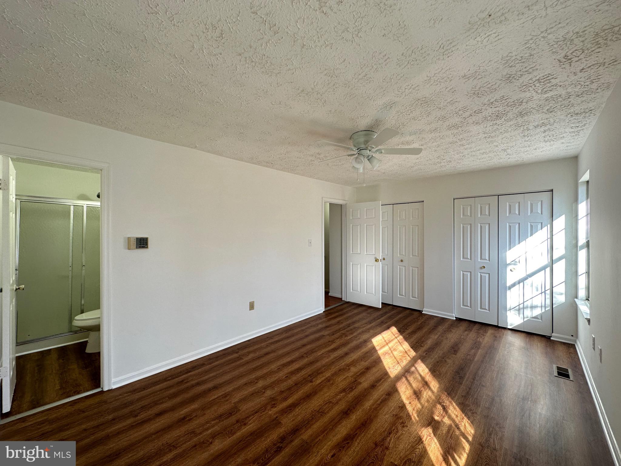 ROSECROFT VILLAGE - Residential