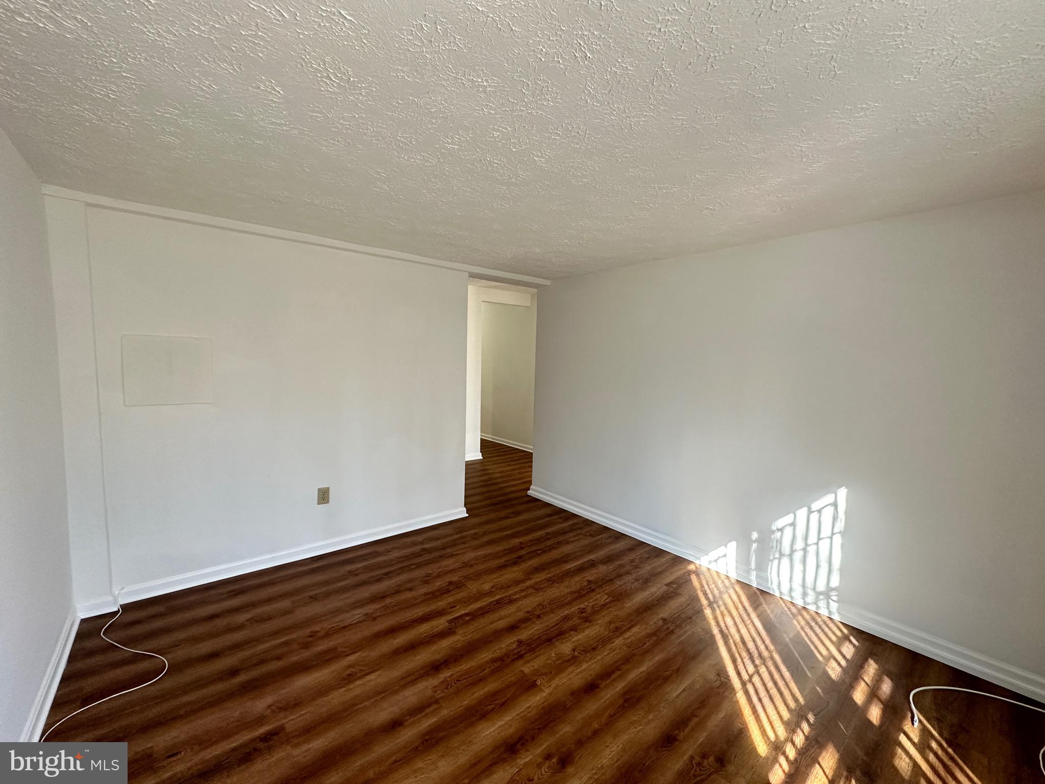 ROSECROFT VILLAGE - Residential