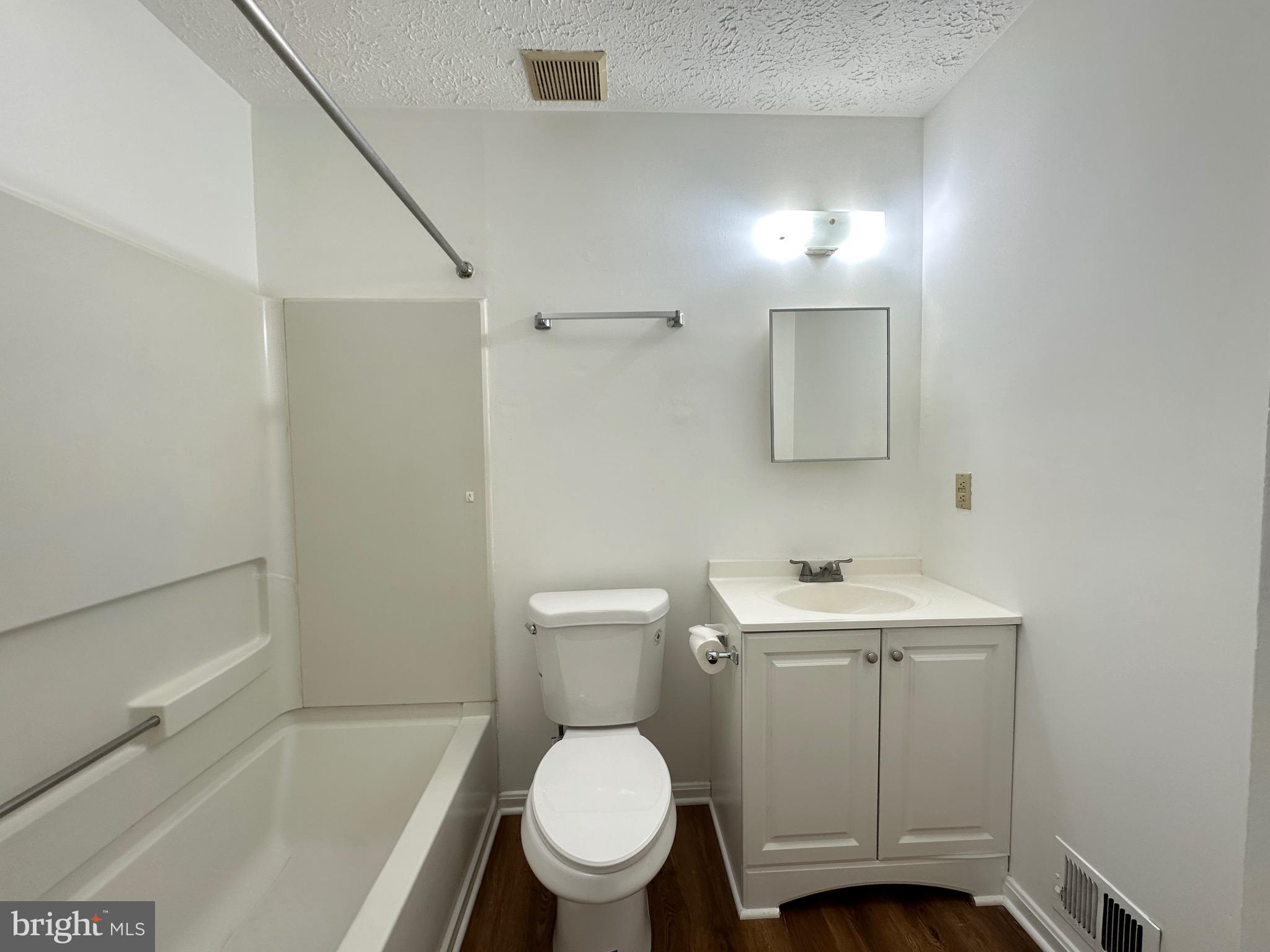 ROSECROFT VILLAGE - Residential