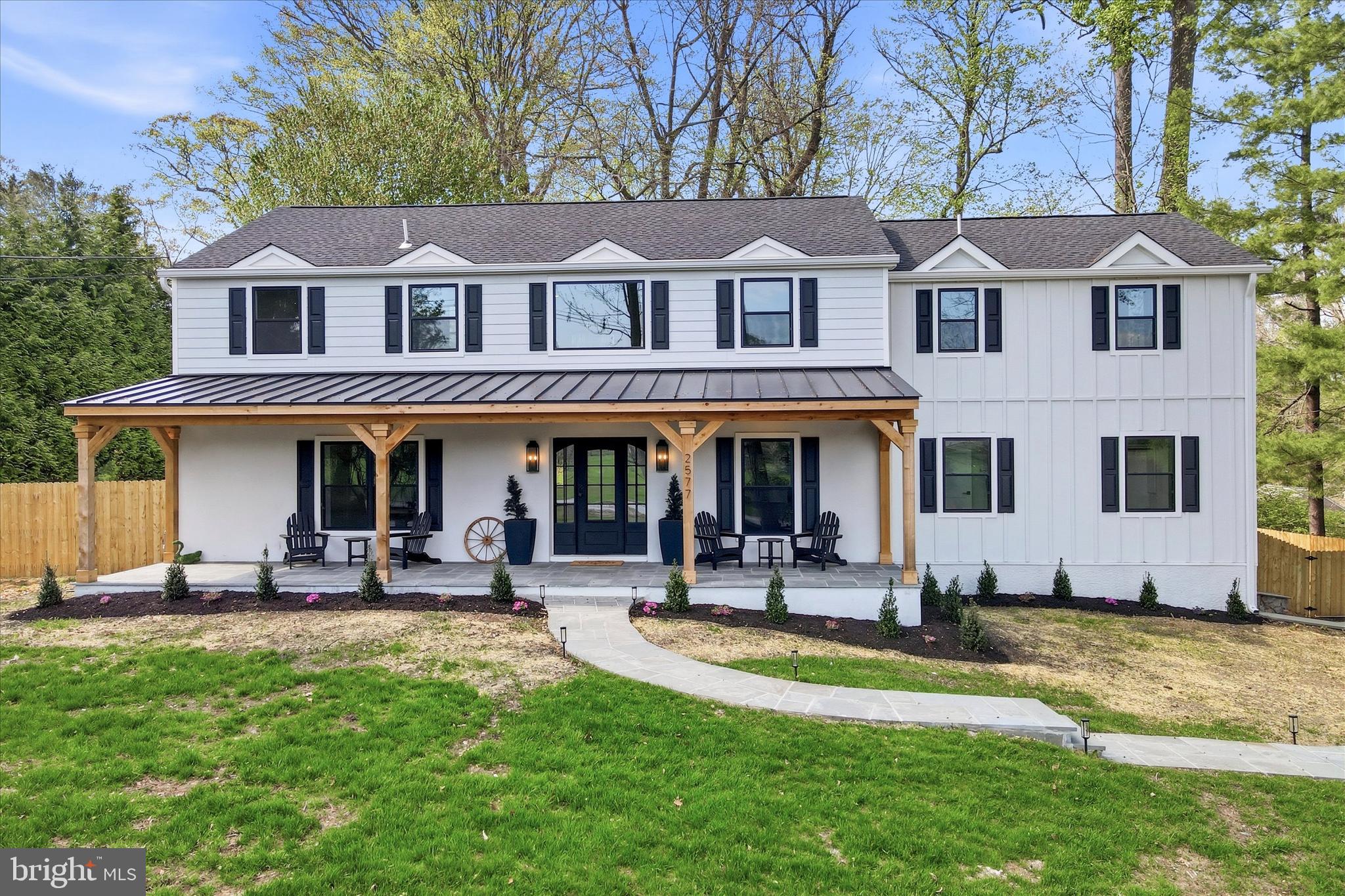 RADNOR HUNT - Residential