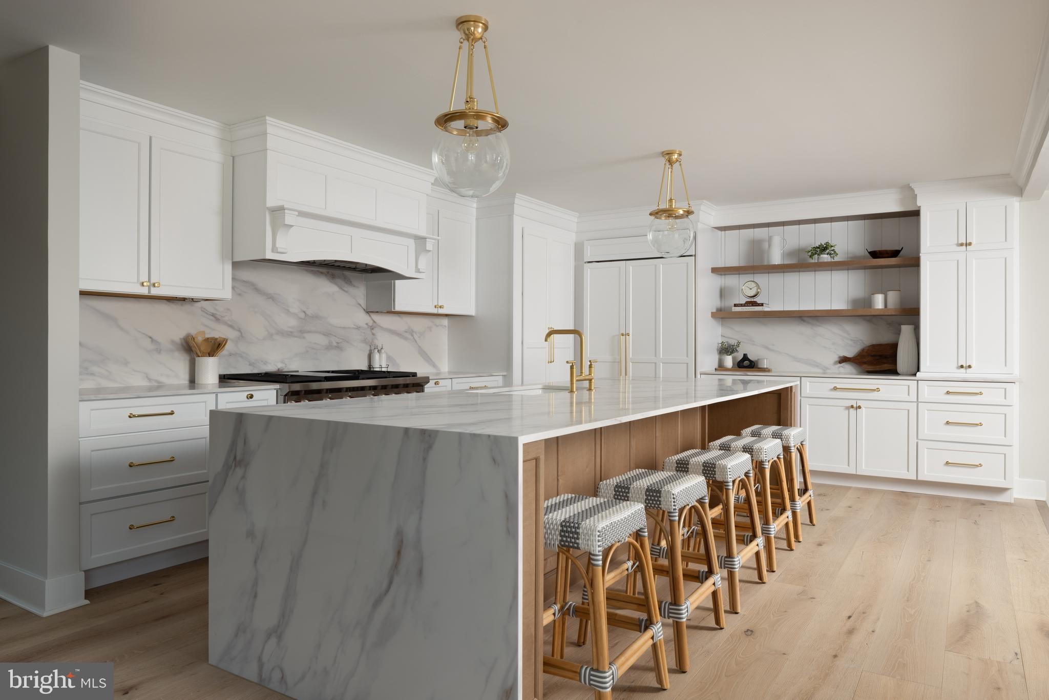 RADNOR HUNT - Residential