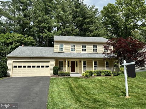 5900 BURNSIDE LANDING DRIVE BURKE VA 22015