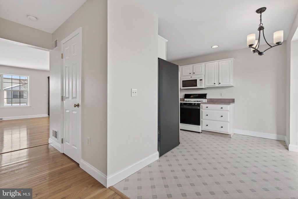 Photo of 1236 Cobblestone Lane, LANCASTER, PA 17601 (MLS # PALA2082504)