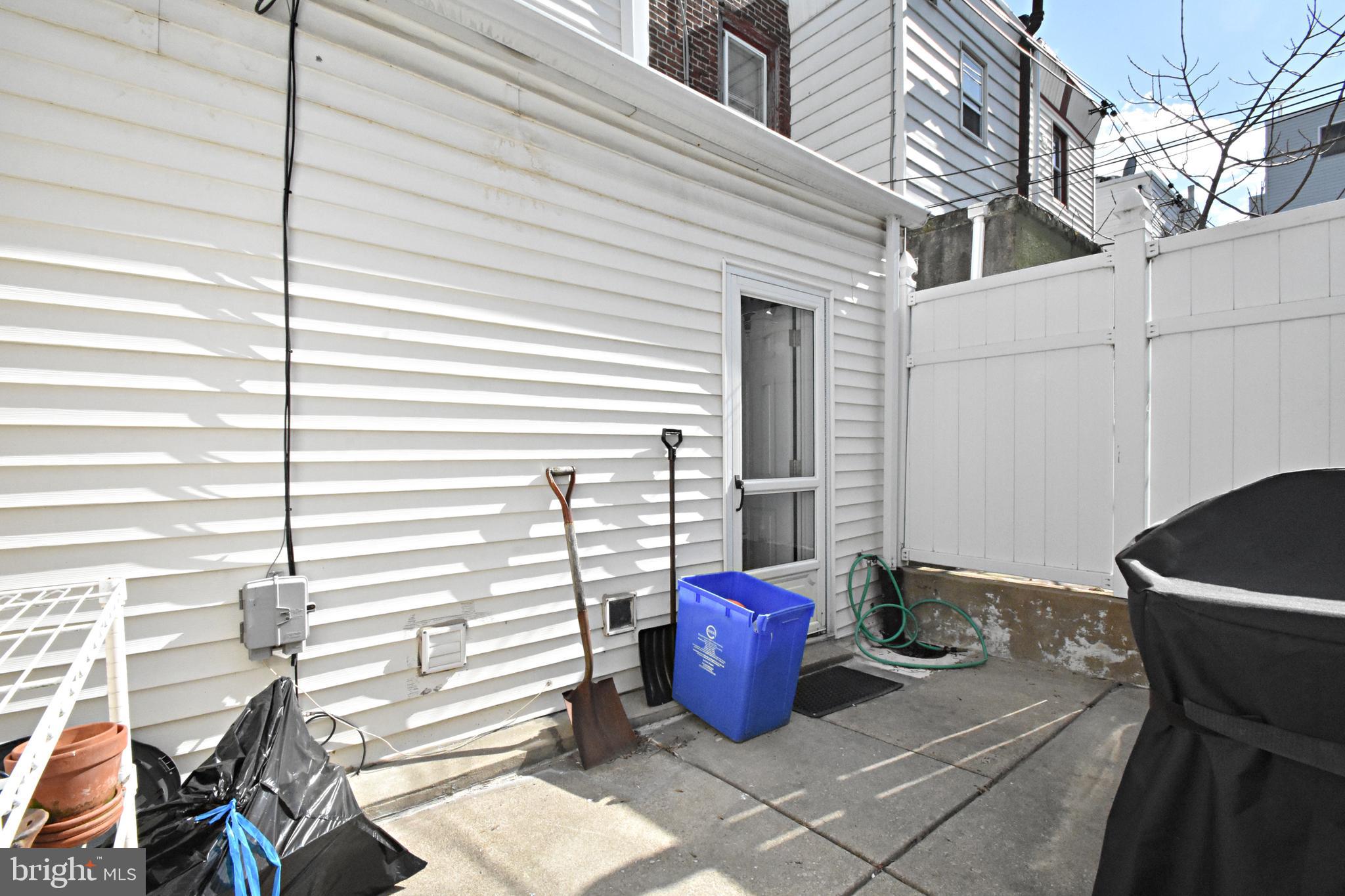 PORT RICHMOND - Residential