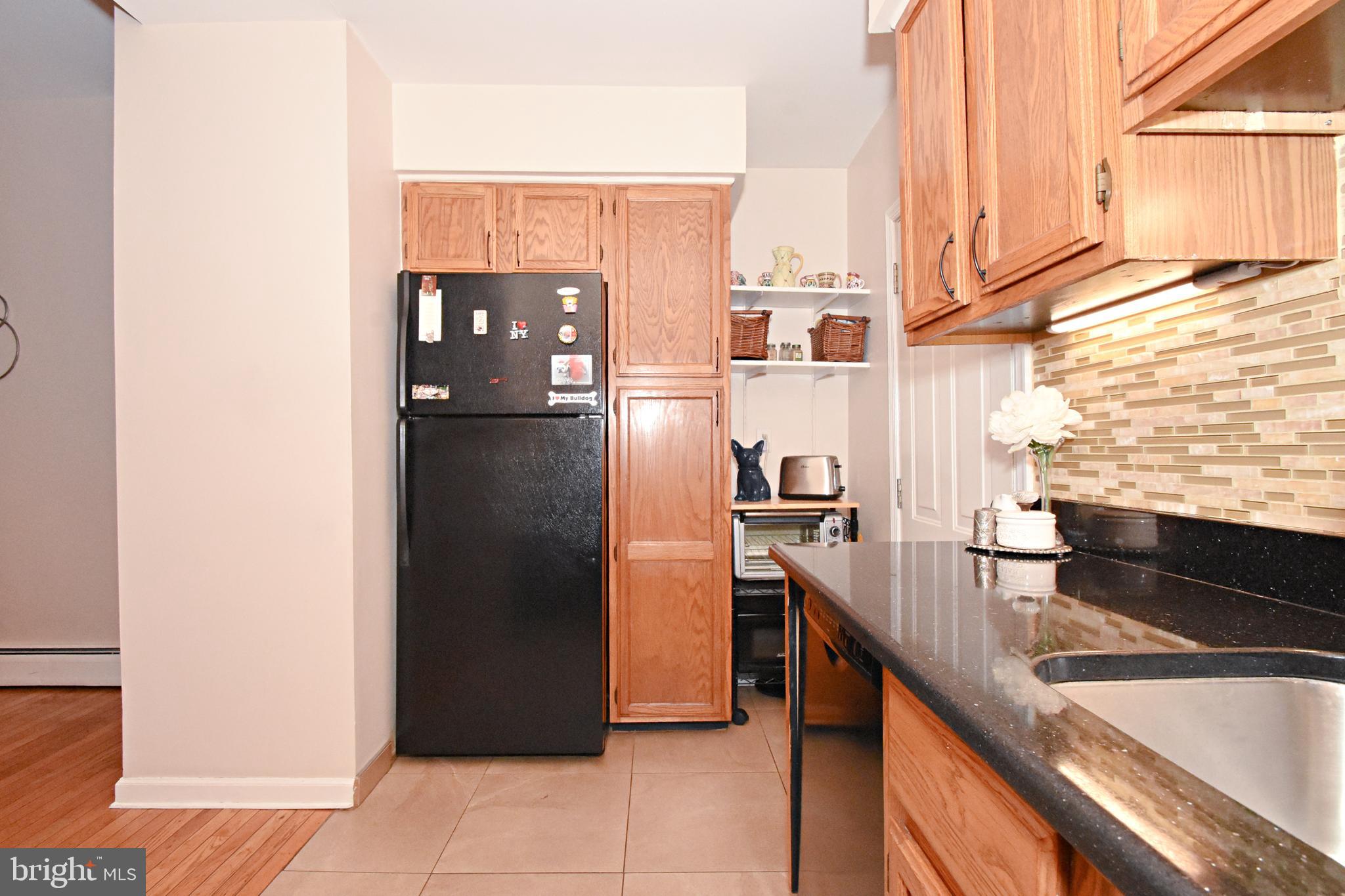 PORT RICHMOND - Residential