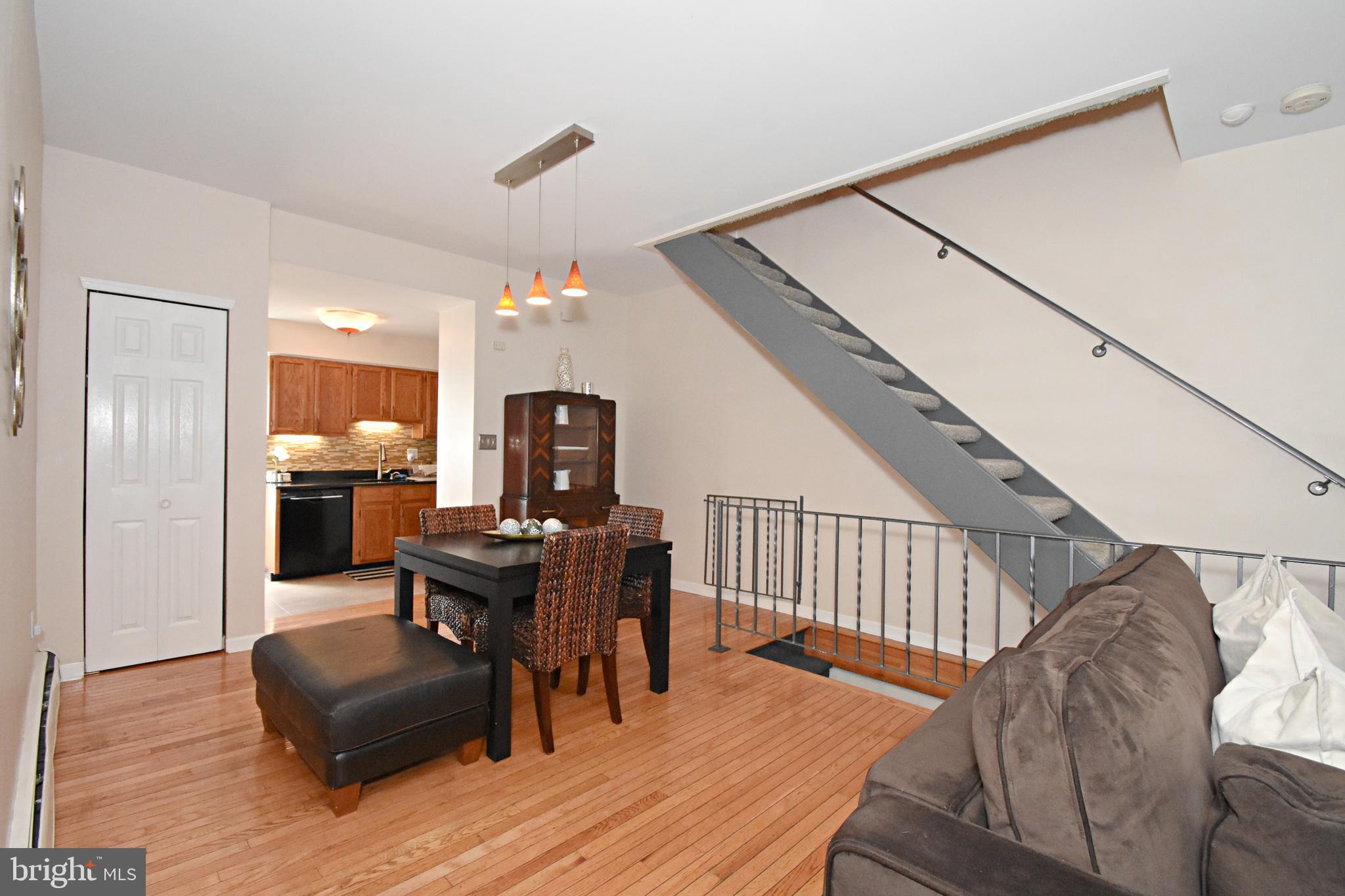 PORT RICHMOND - Residential