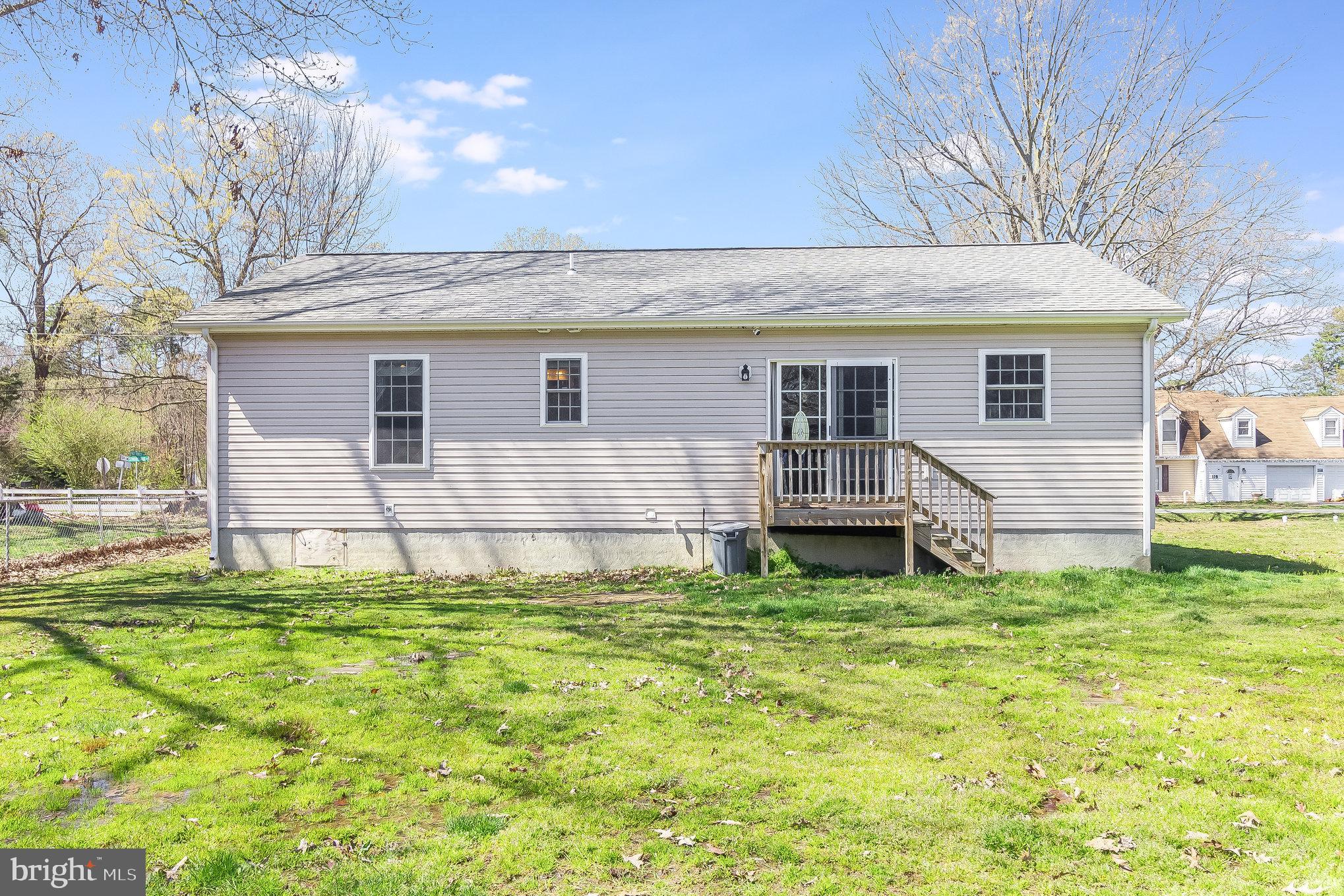 WESTMORELAND SHORES - Residential