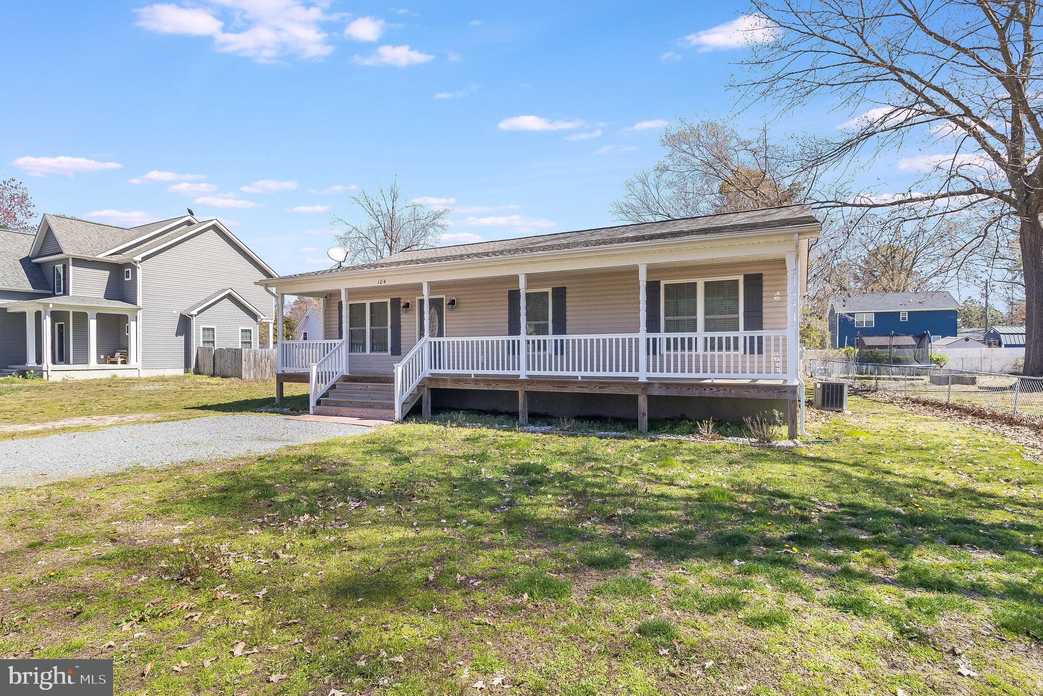 WESTMORELAND SHORES - Residential