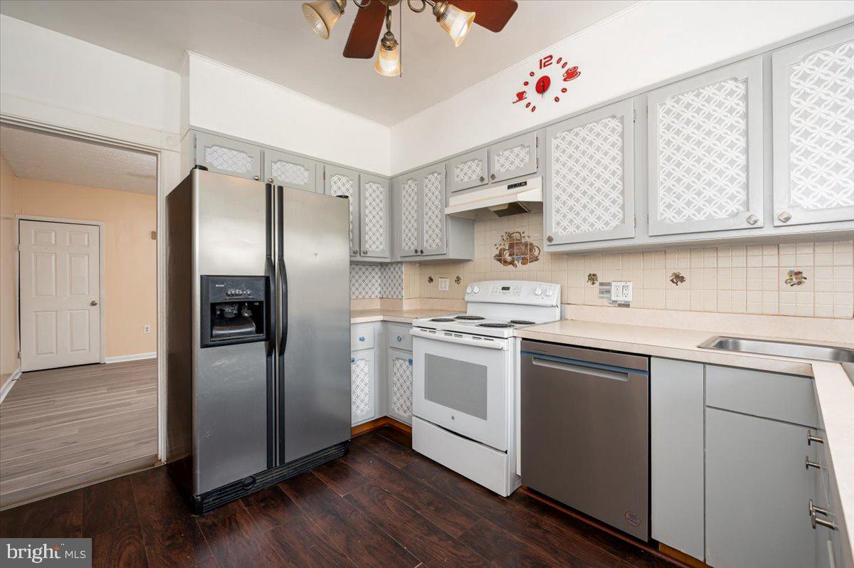 DUNDALK - Residential Lease