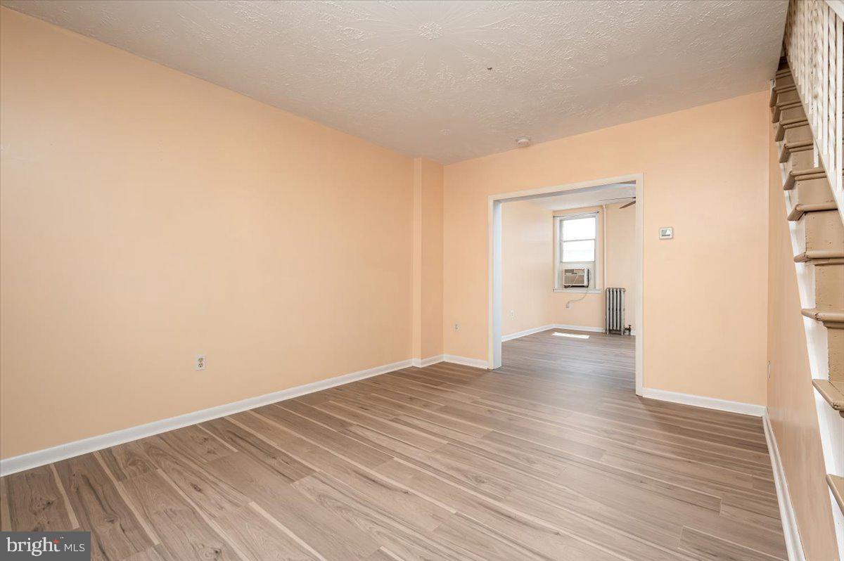 DUNDALK - Residential Lease