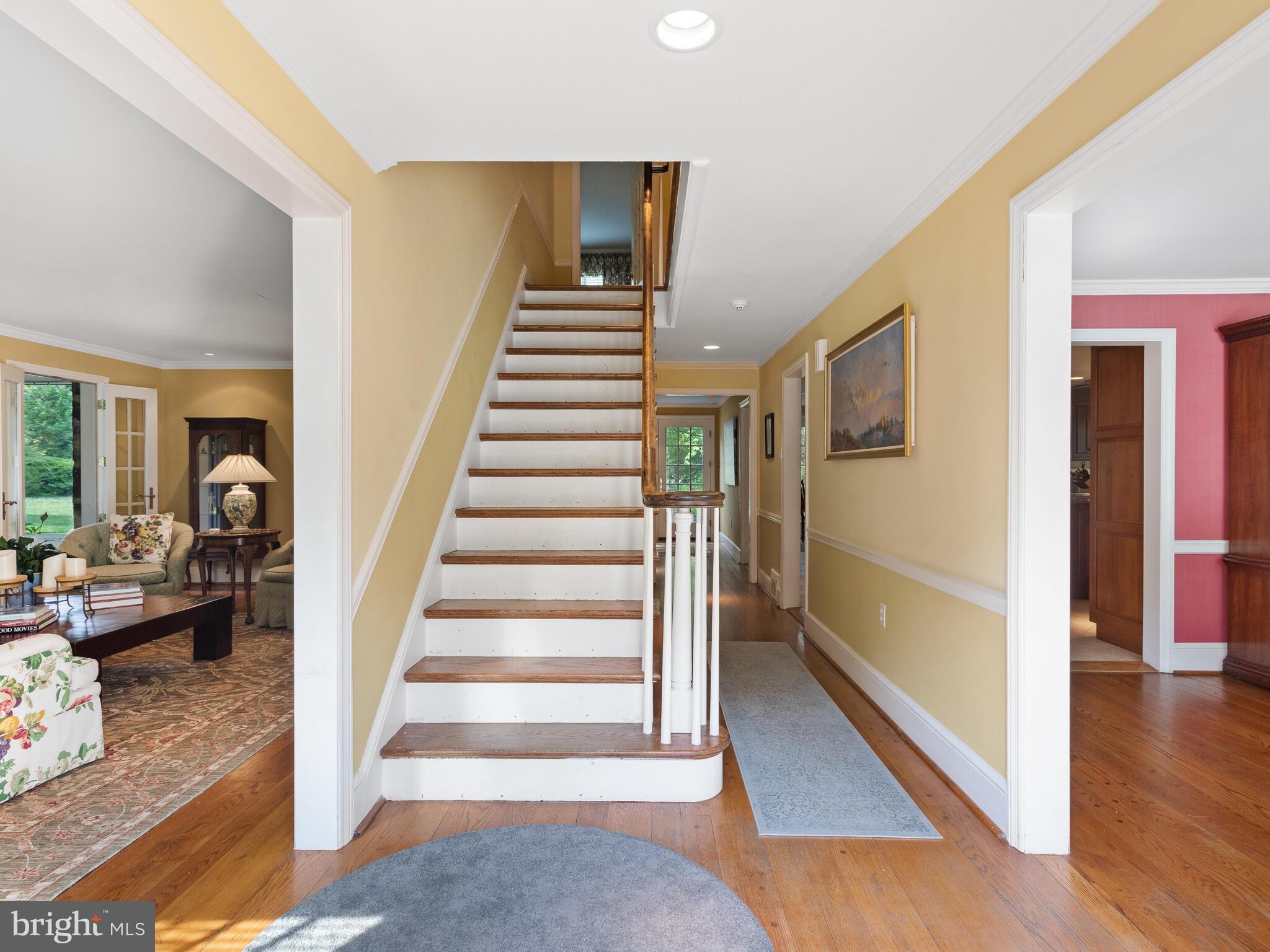 GLADWYNE - Residential