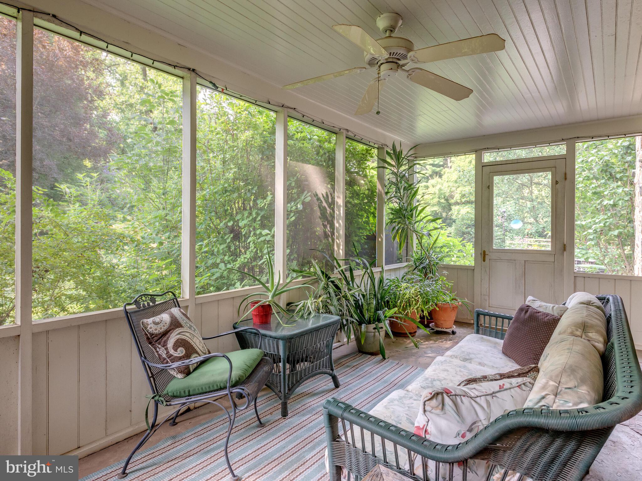 GLADWYNE - Residential