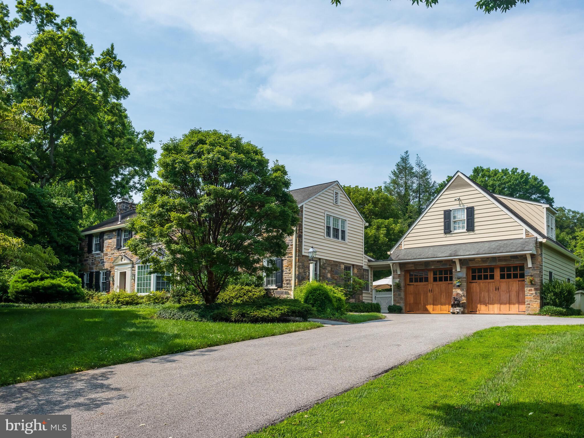 GLADWYNE - Residential