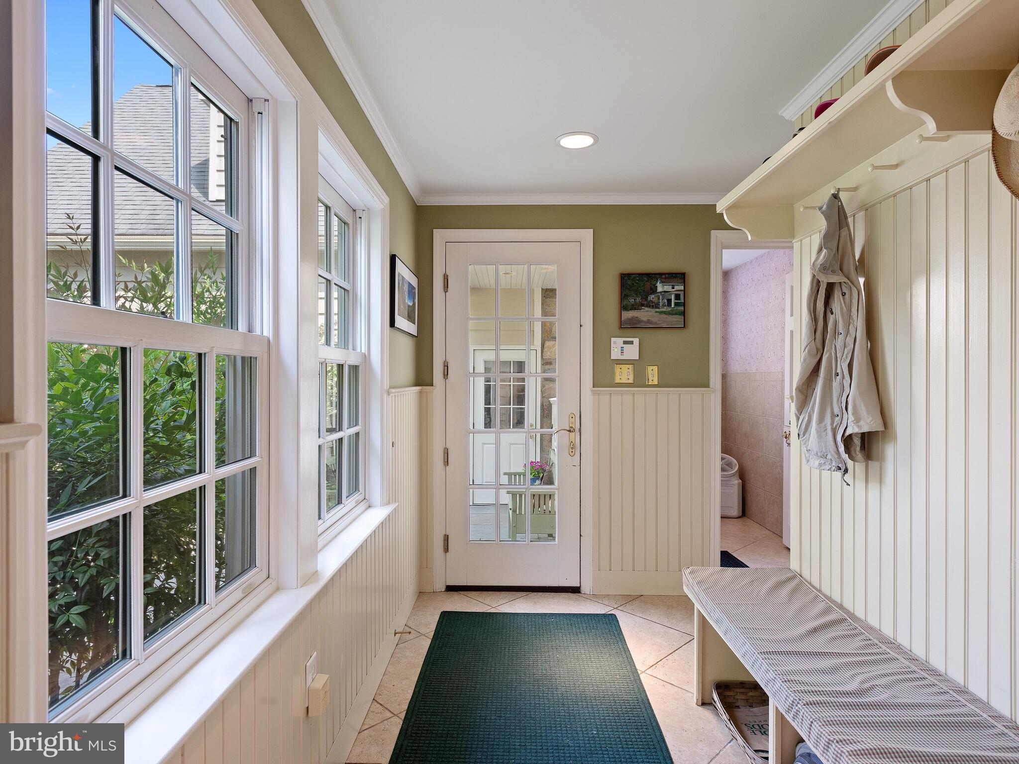 GLADWYNE - Residential