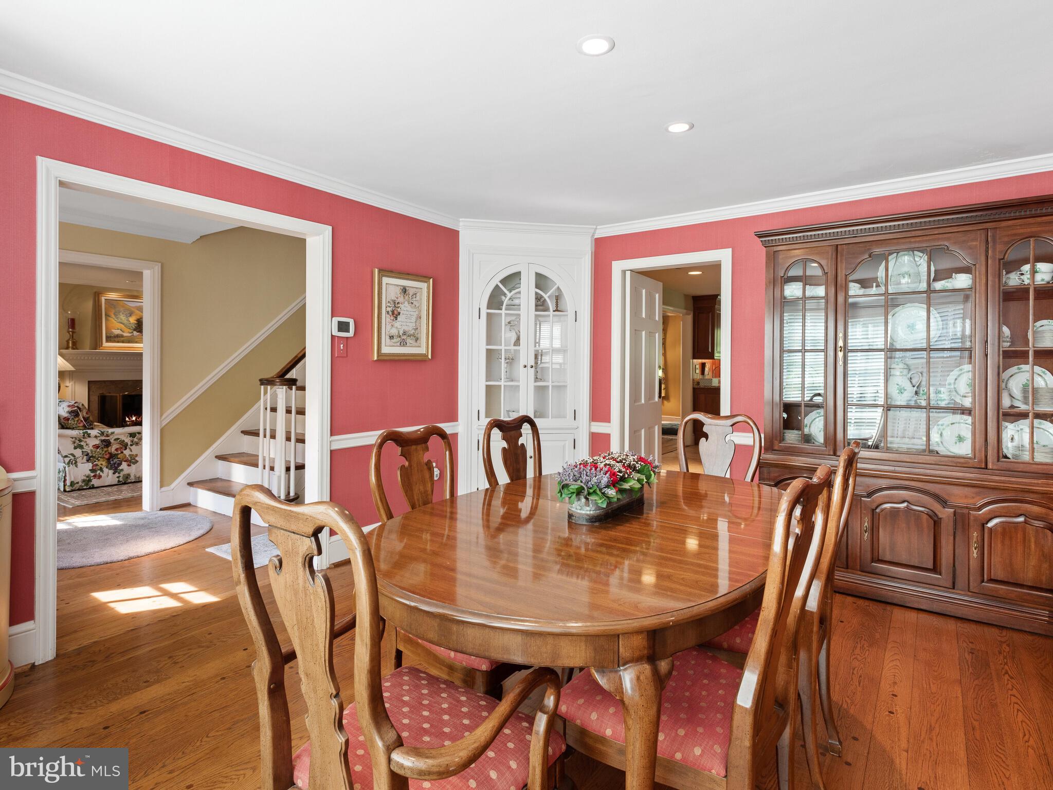 GLADWYNE - Residential