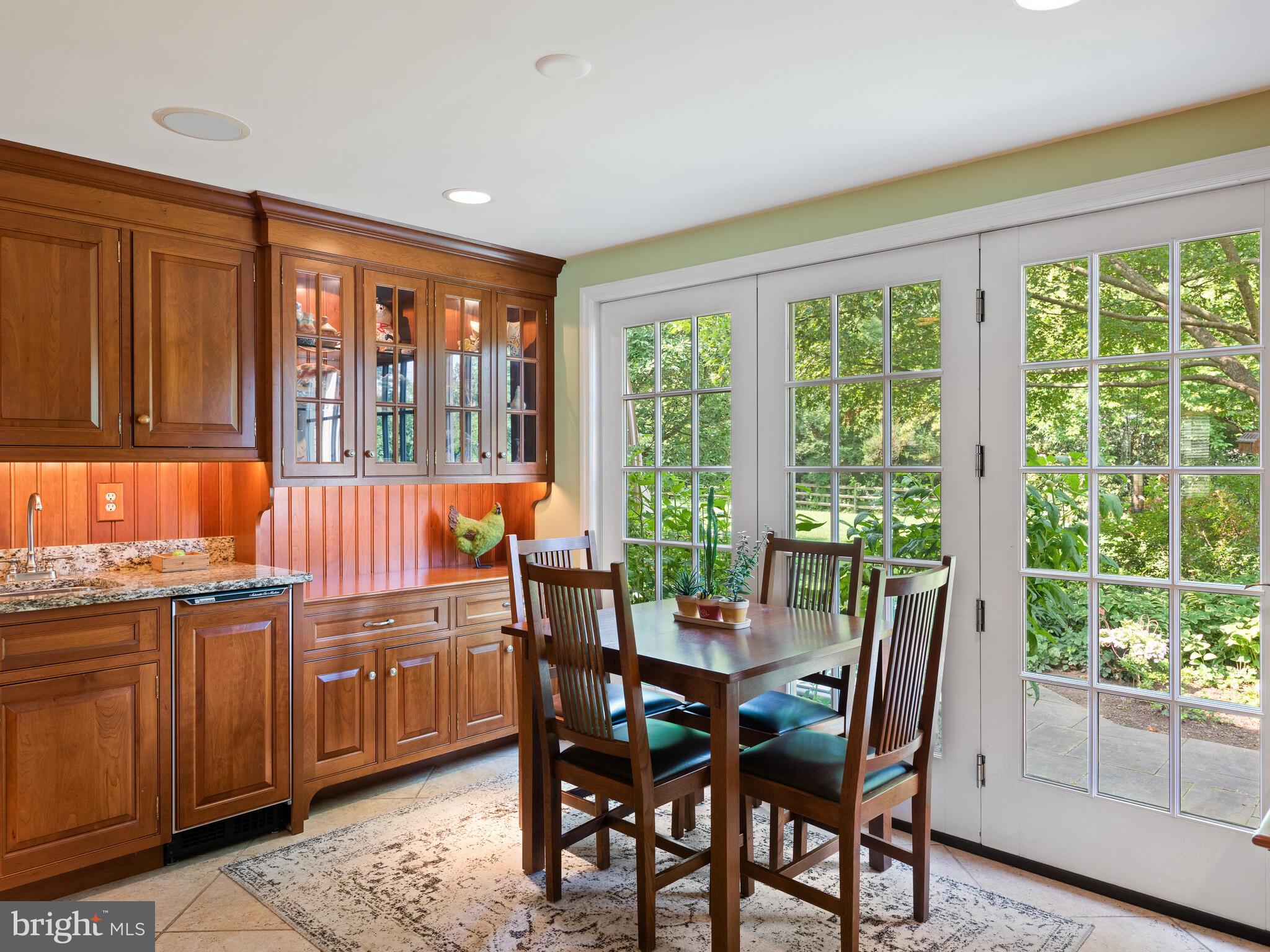 GLADWYNE - Residential