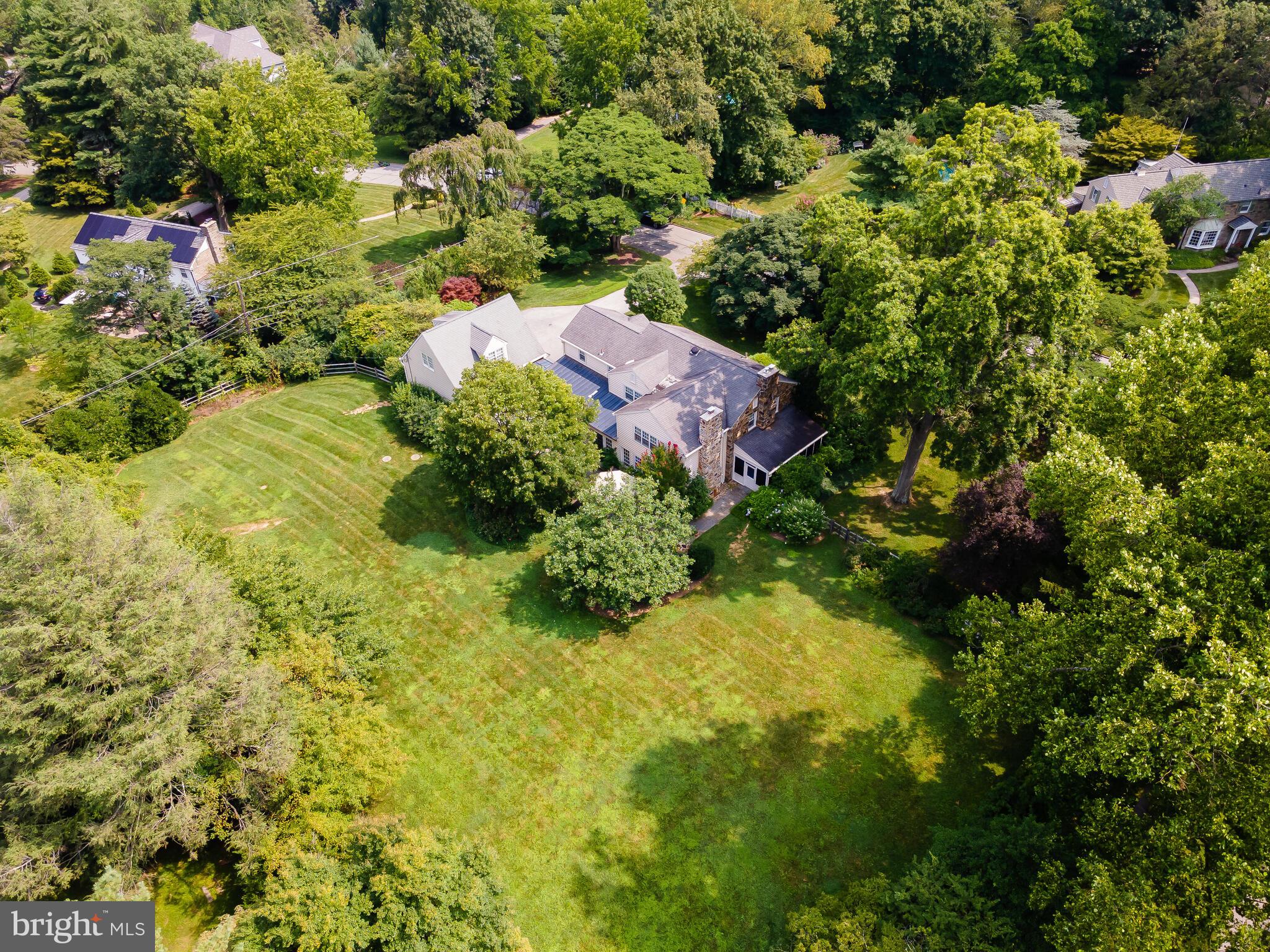 GLADWYNE - Residential