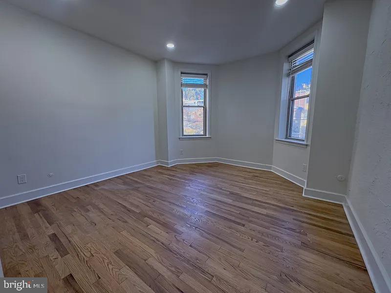 FAIRMOUNT - Residential Lease