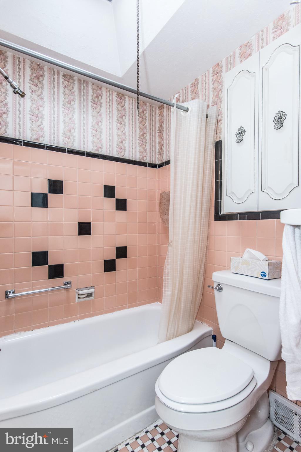 NORTHWOOD - Residential