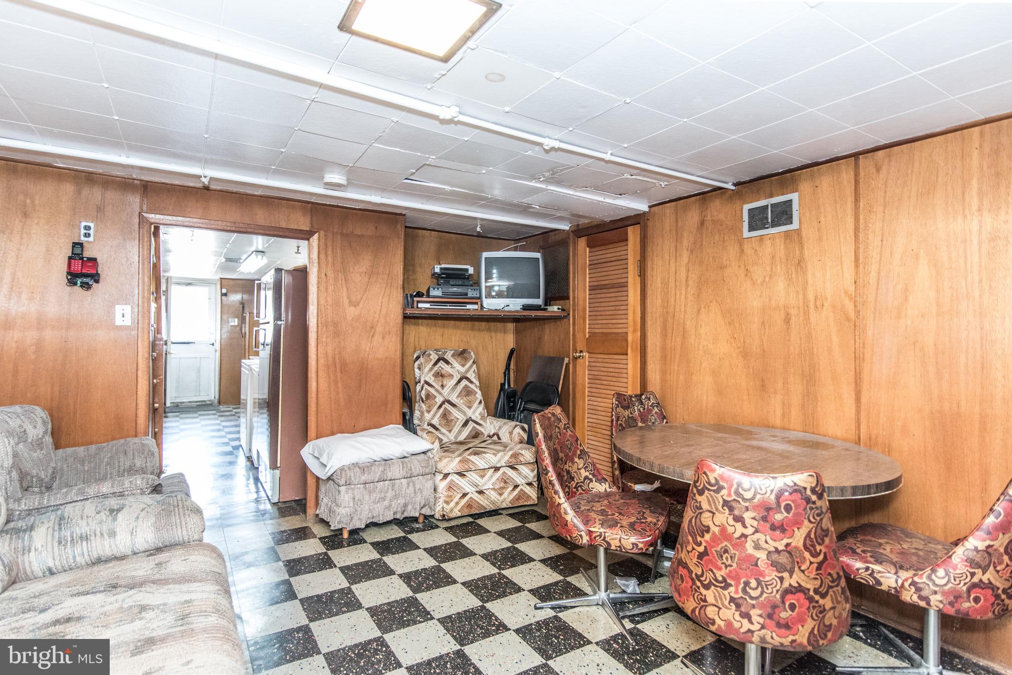 NORTHWOOD - Residential