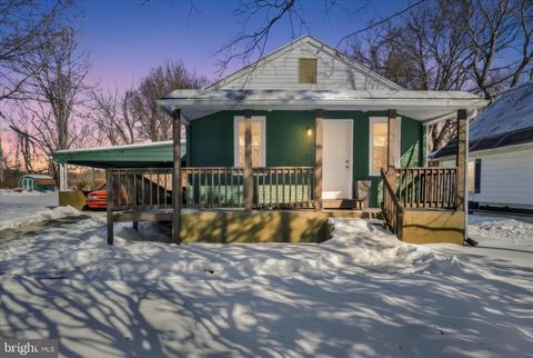 25 PEAR AVENUE 3235963 MANCHESTER PA 17345