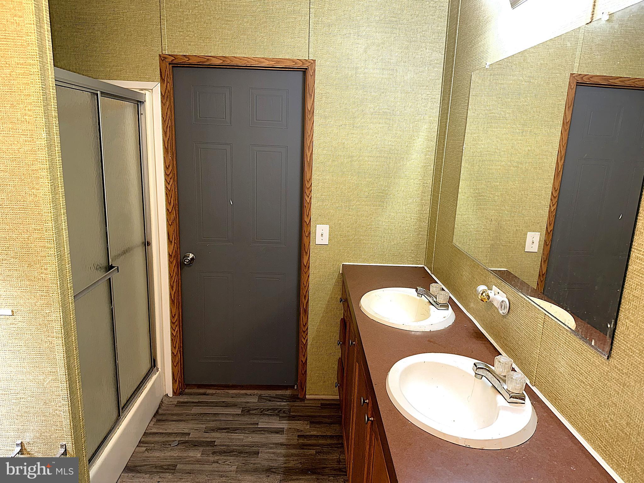 SOUTHEAST MOBILE HOME PARK - Residential