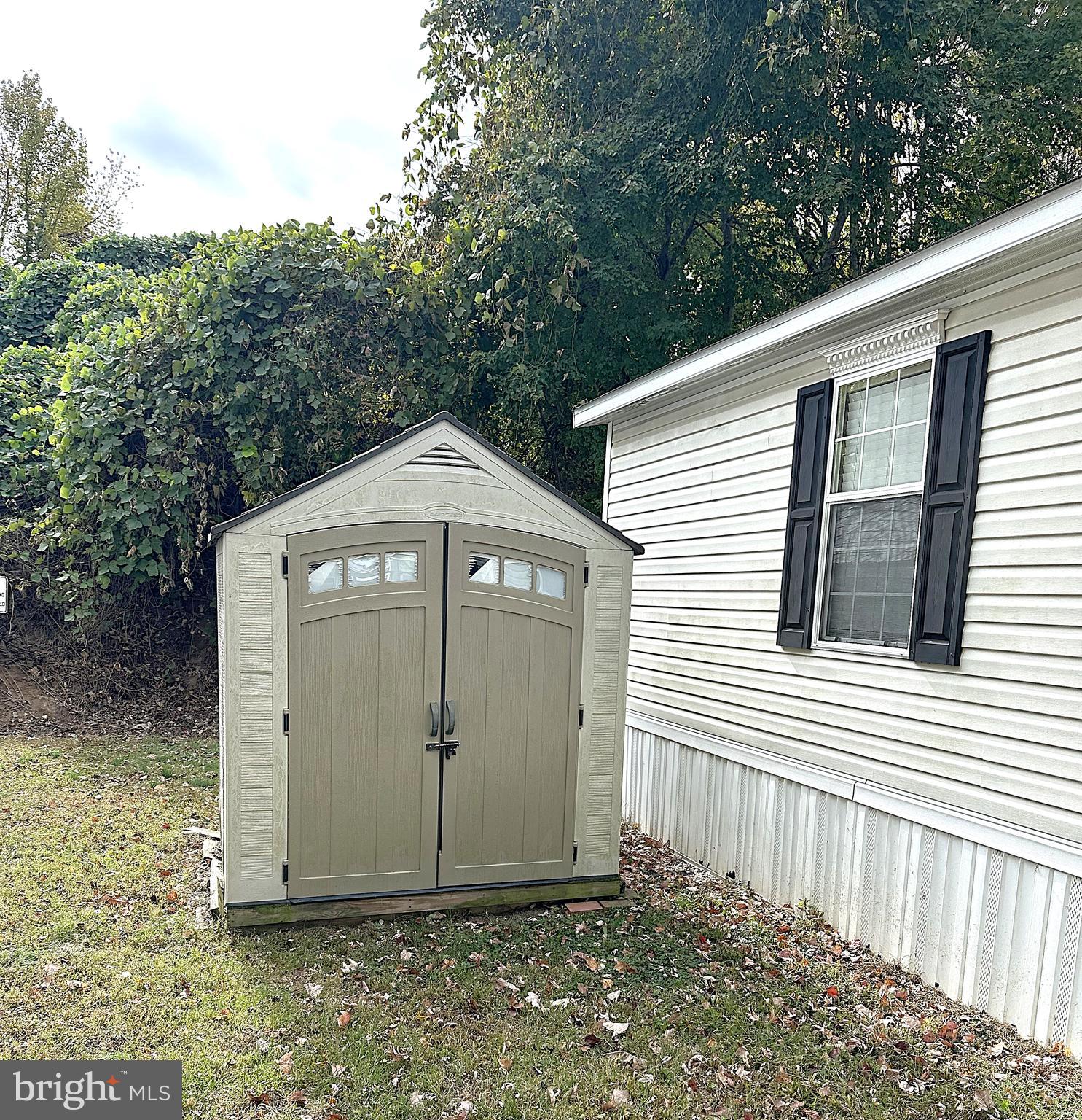 SOUTHEAST MOBILE HOME PARK - Residential