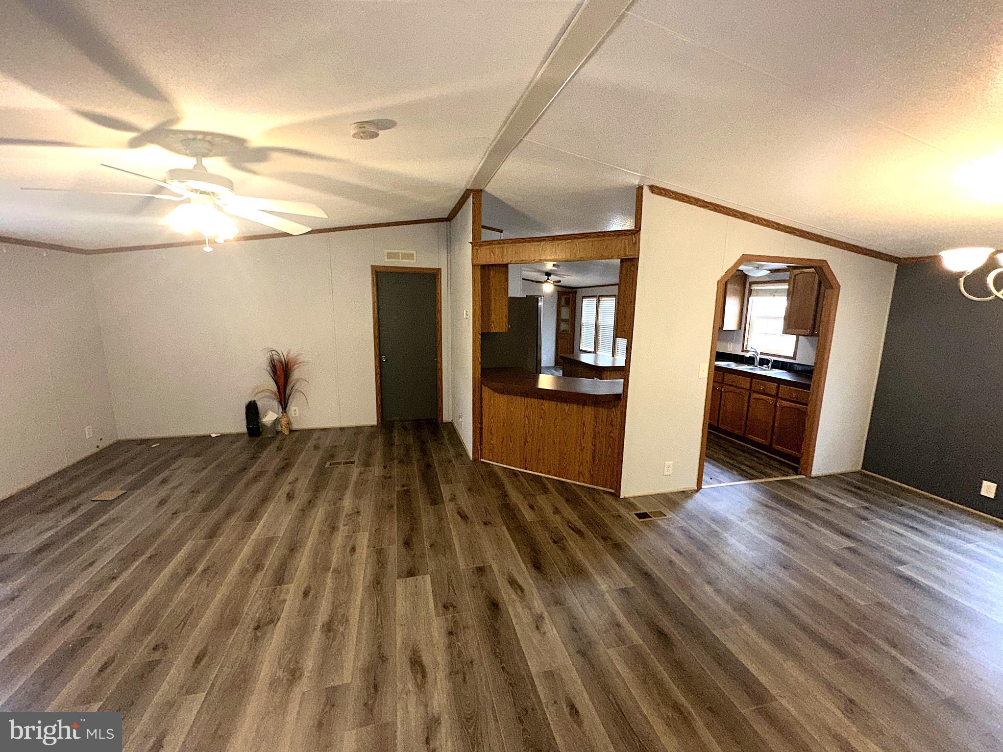 SOUTHEAST MOBILE HOME PARK - Residential