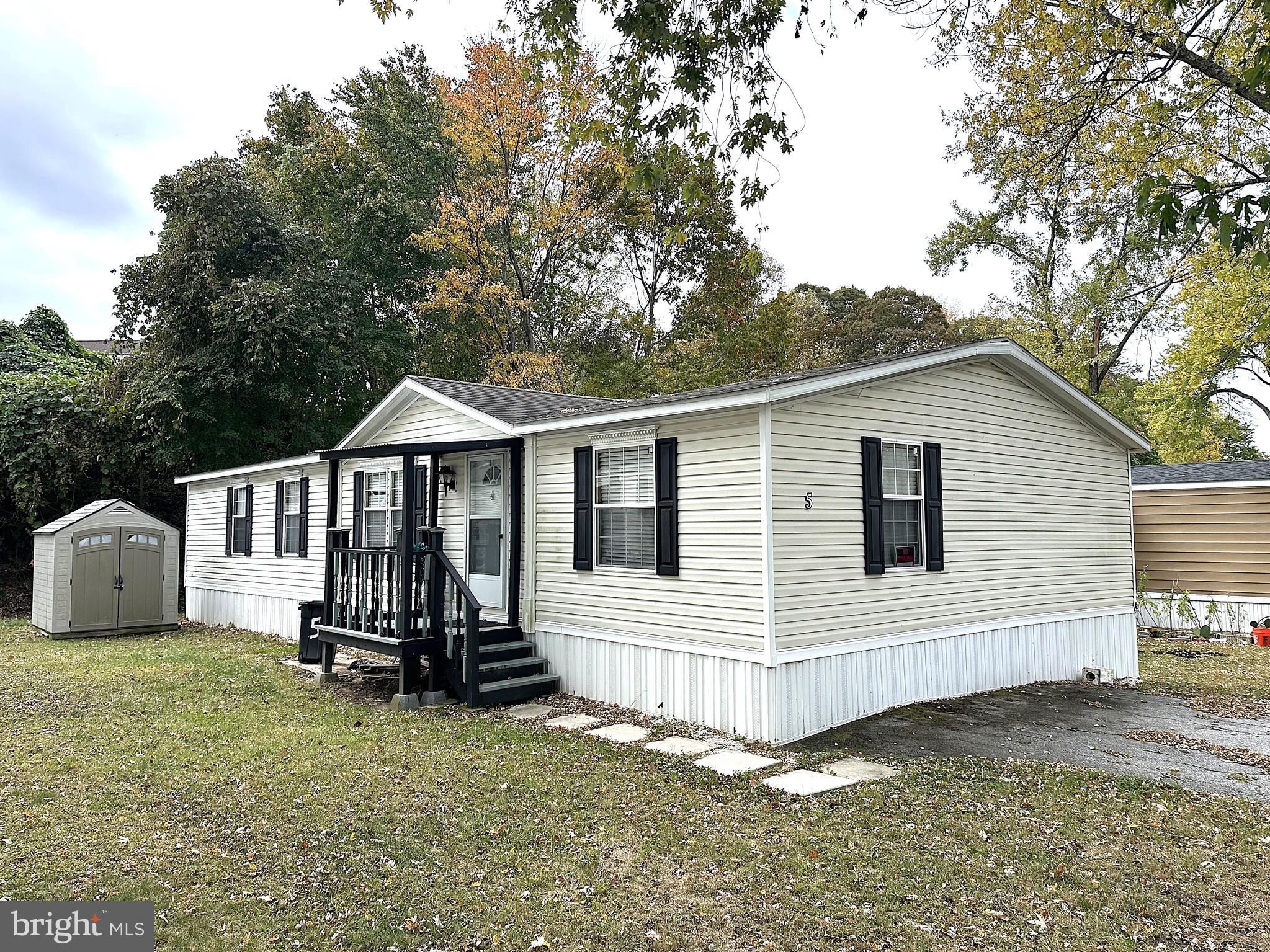 SOUTHEAST MOBILE HOME PARK - Residential