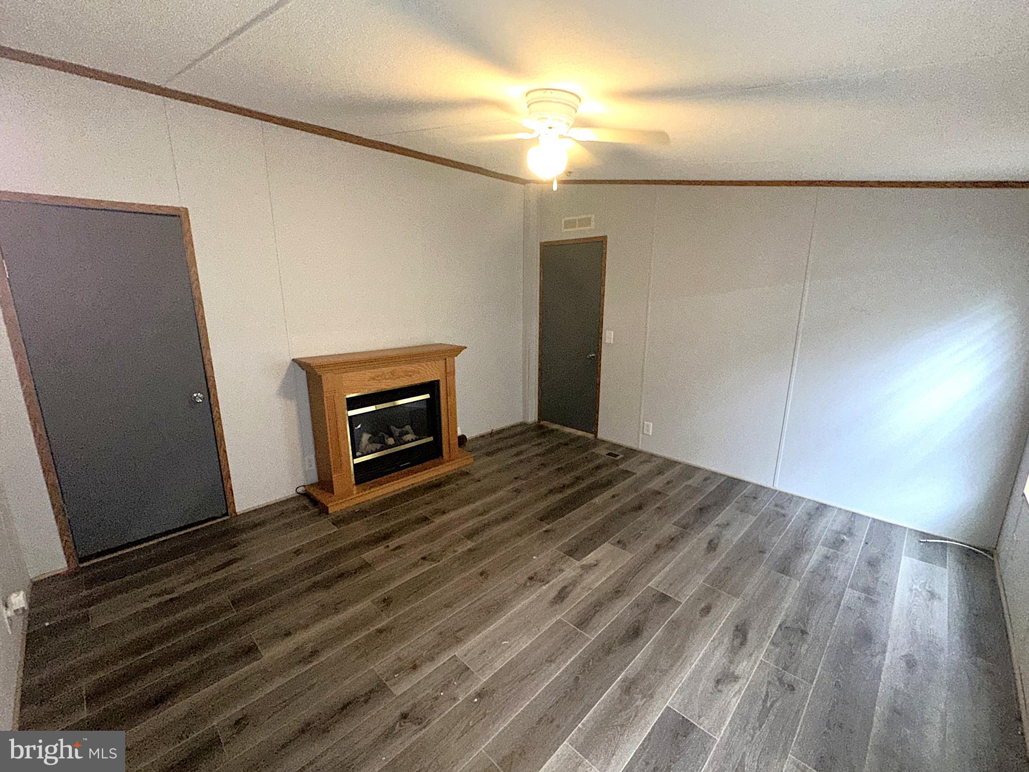 SOUTHEAST MOBILE HOME PARK - Residential