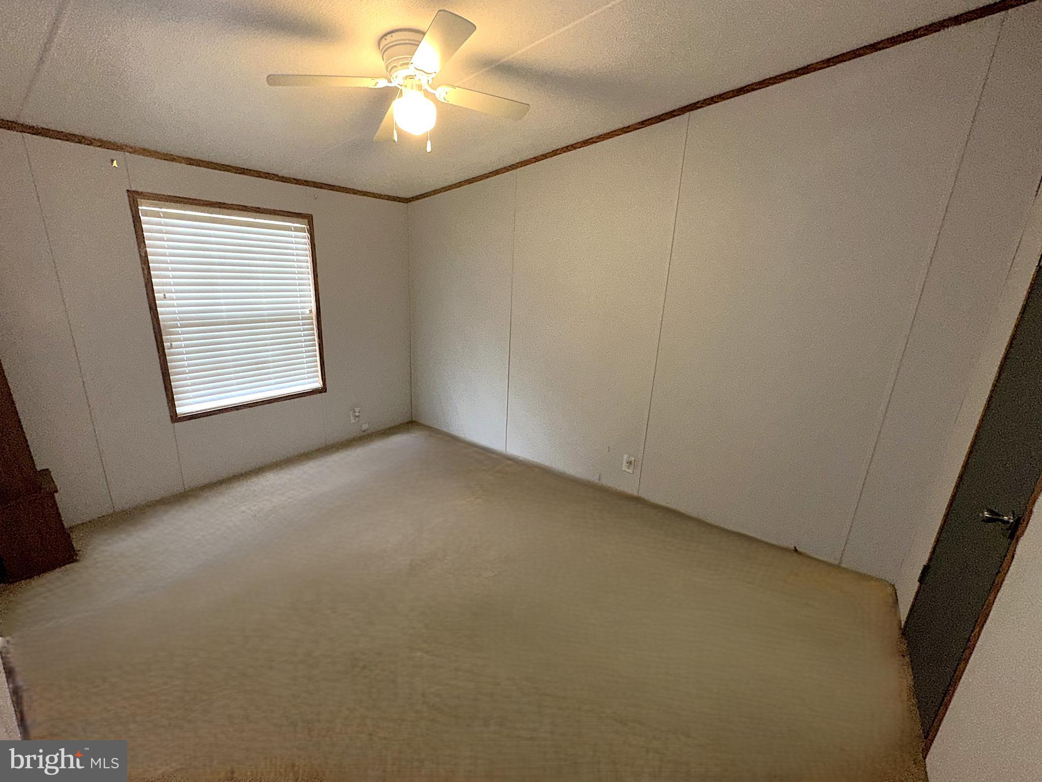 SOUTHEAST MOBILE HOME PARK - Residential