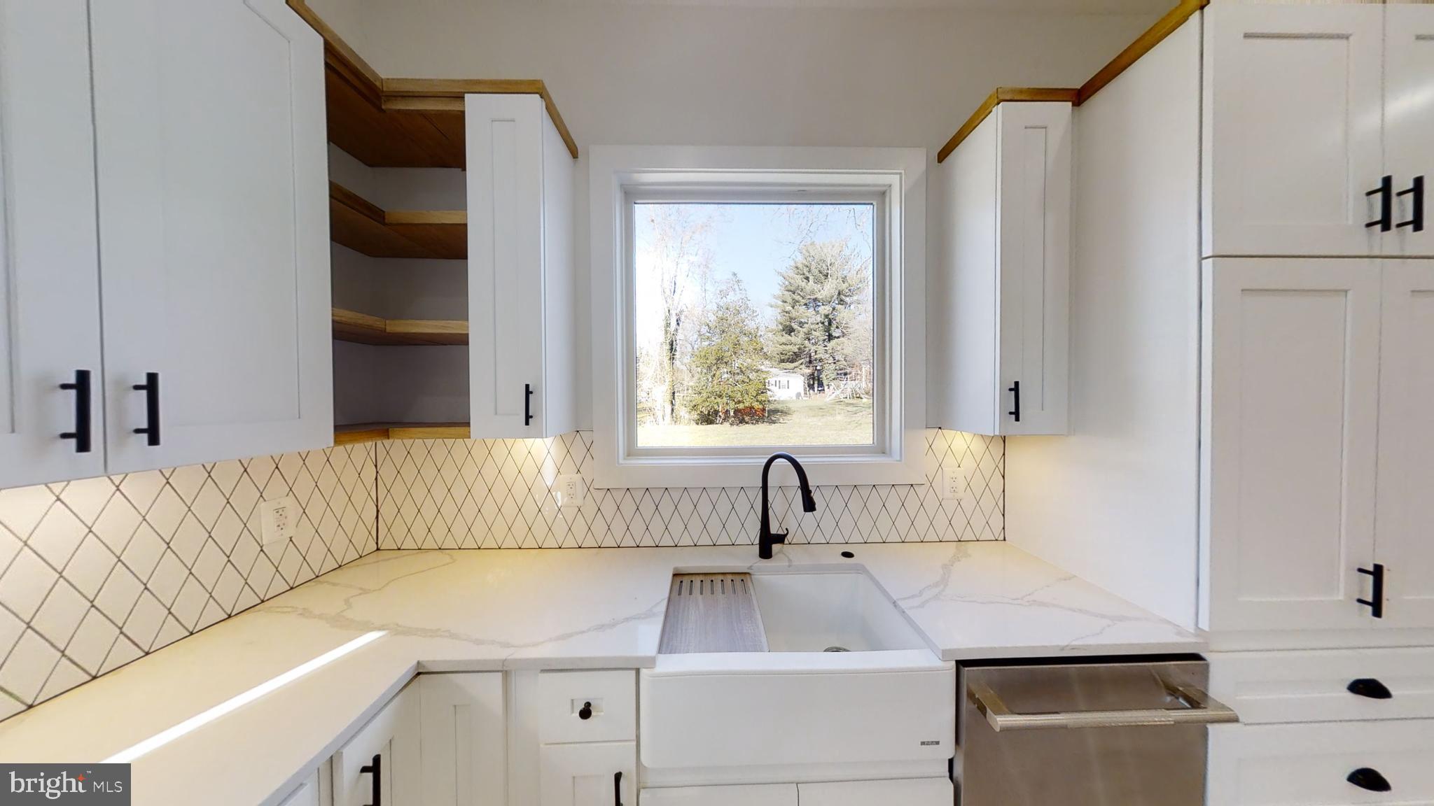 VIENNA WOODS - Residential