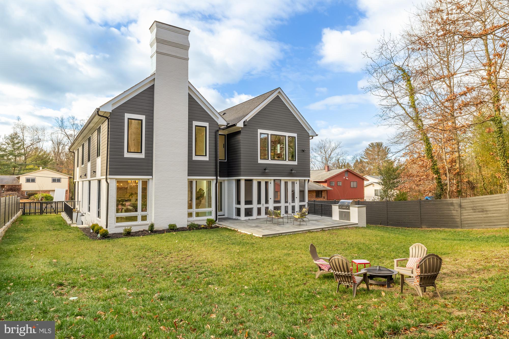 BURNING TREE VALLEY - Residential