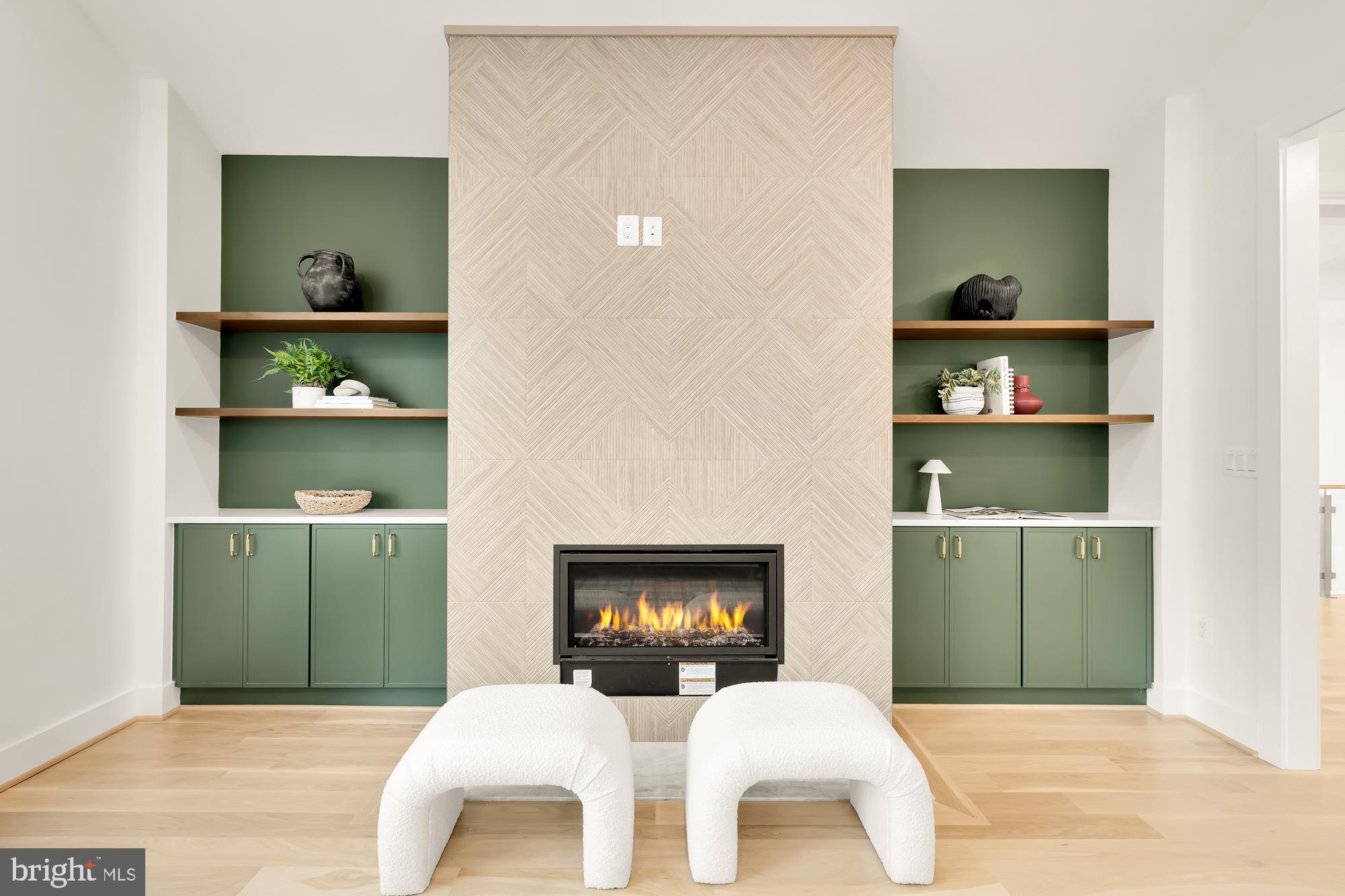 BURNING TREE VALLEY - Residential